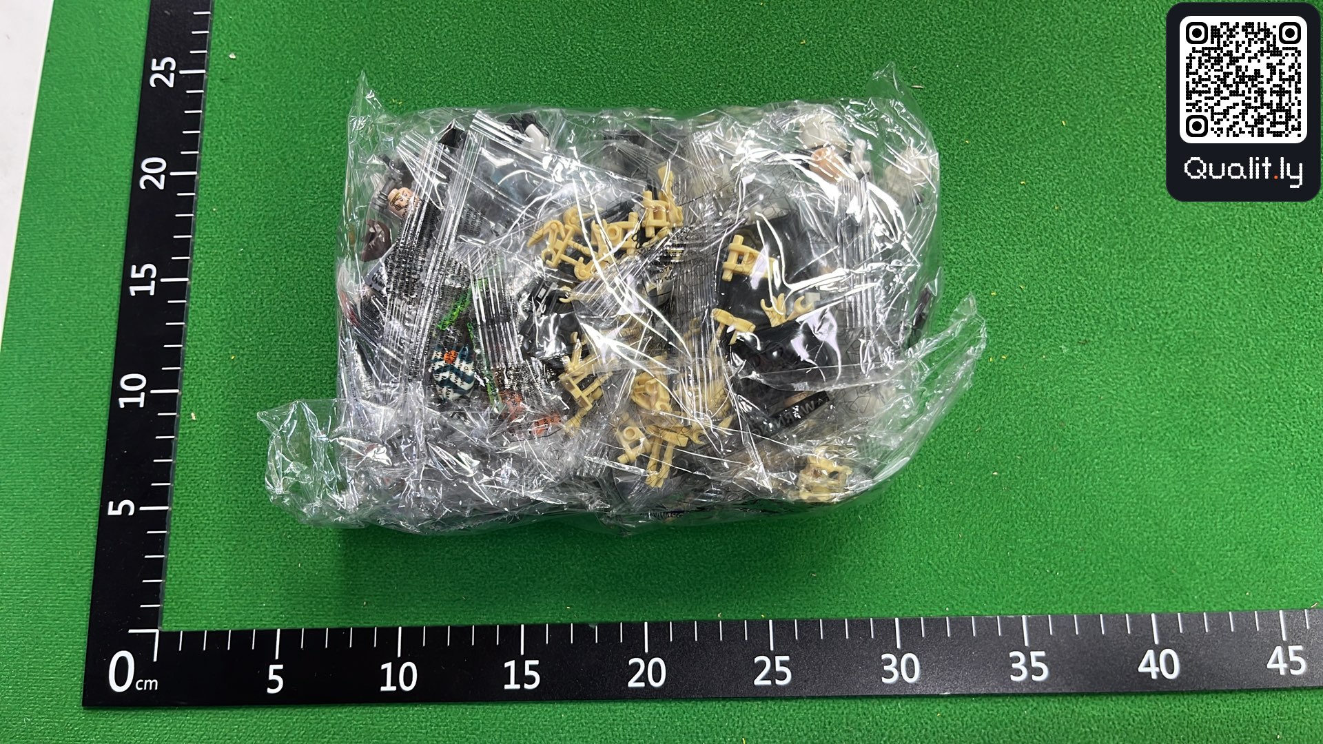 Borsa — foto QC 1 di 12