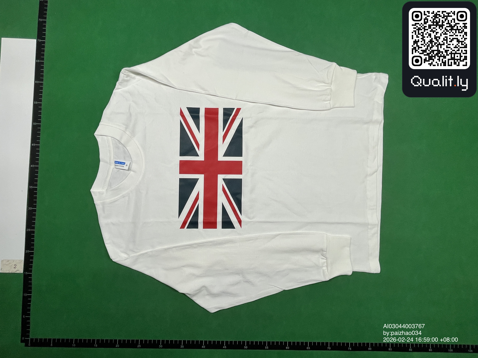 T-shirt — photo QC 3 sur 16