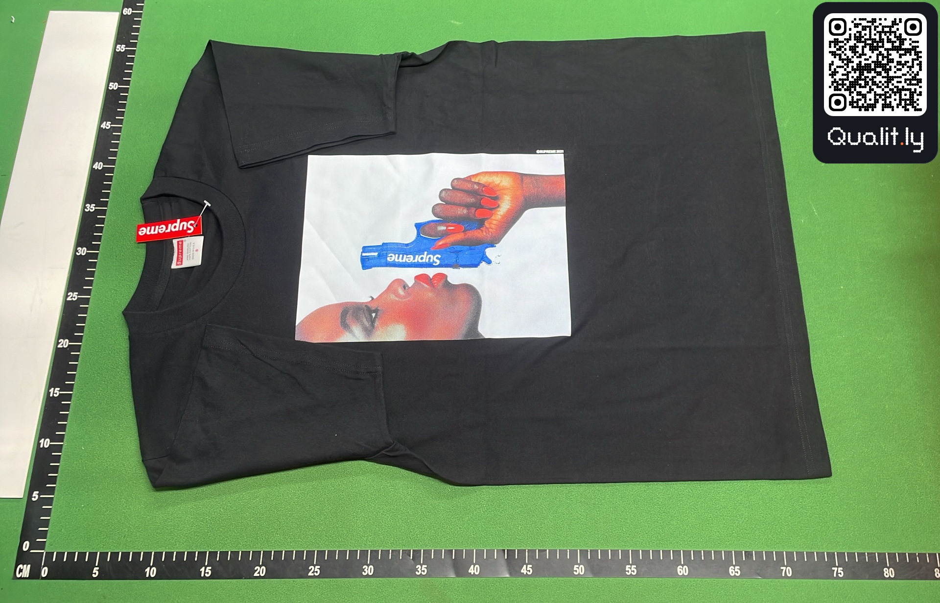 T-Shirt — QC-Foto 2 von 16