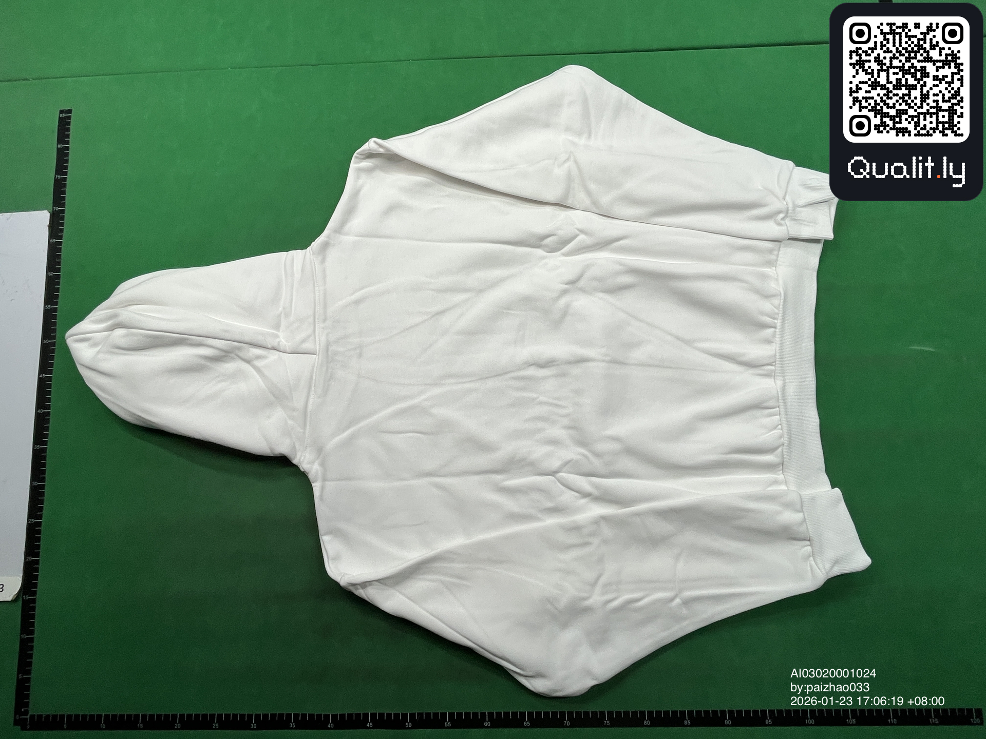 Sudadera con capucha — foto QC 2 de 4