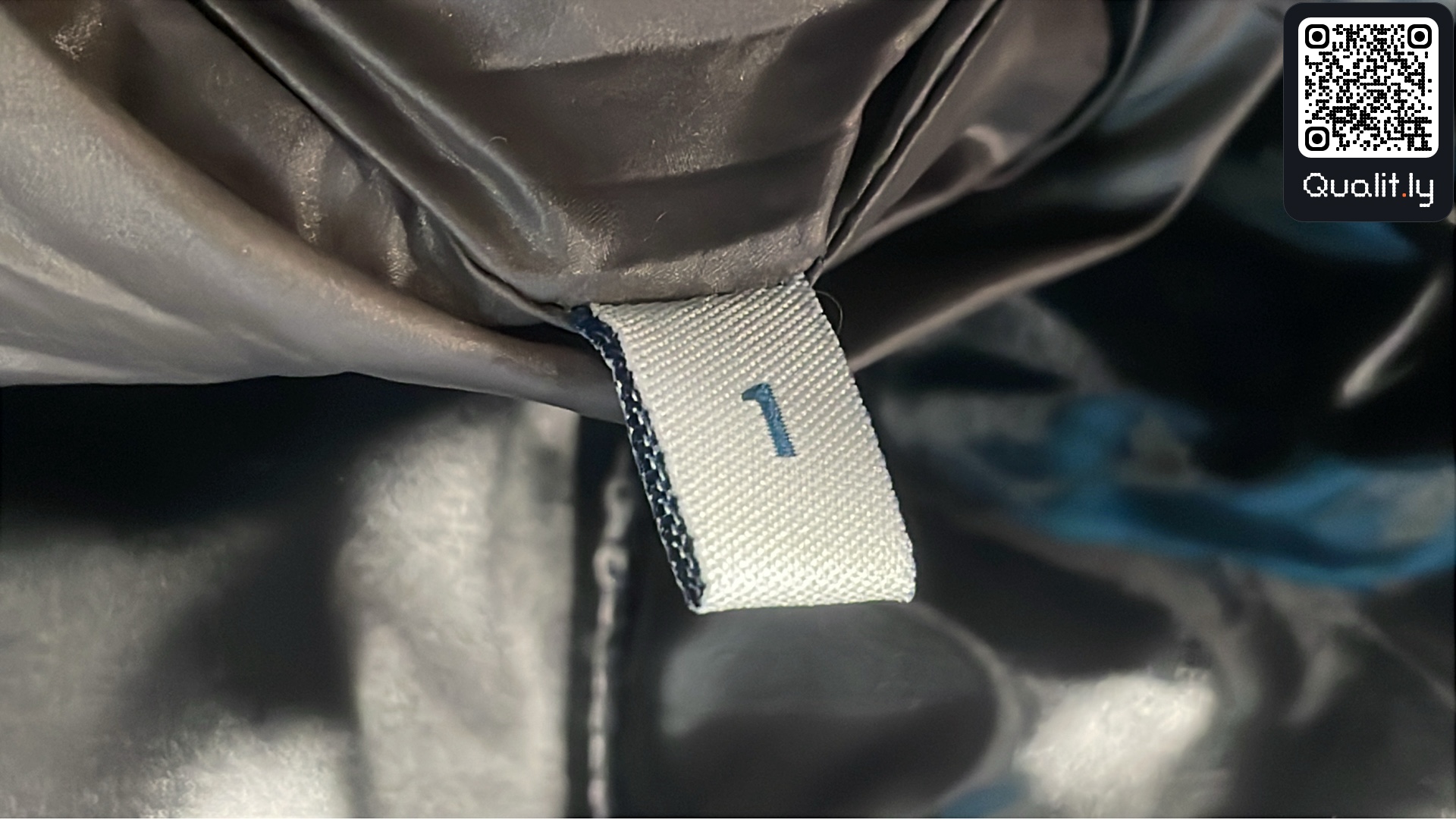 Jacket QC photo 1 of 4