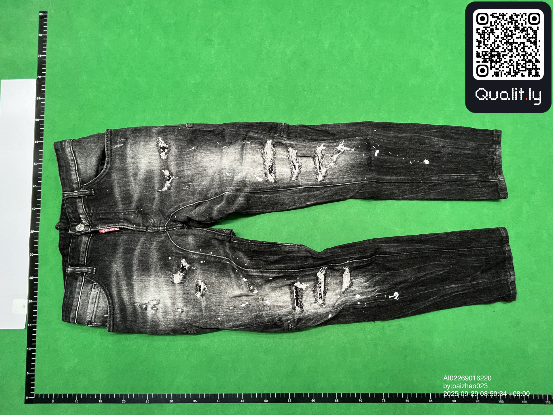 Jeans — QC-Foto 2 von 54