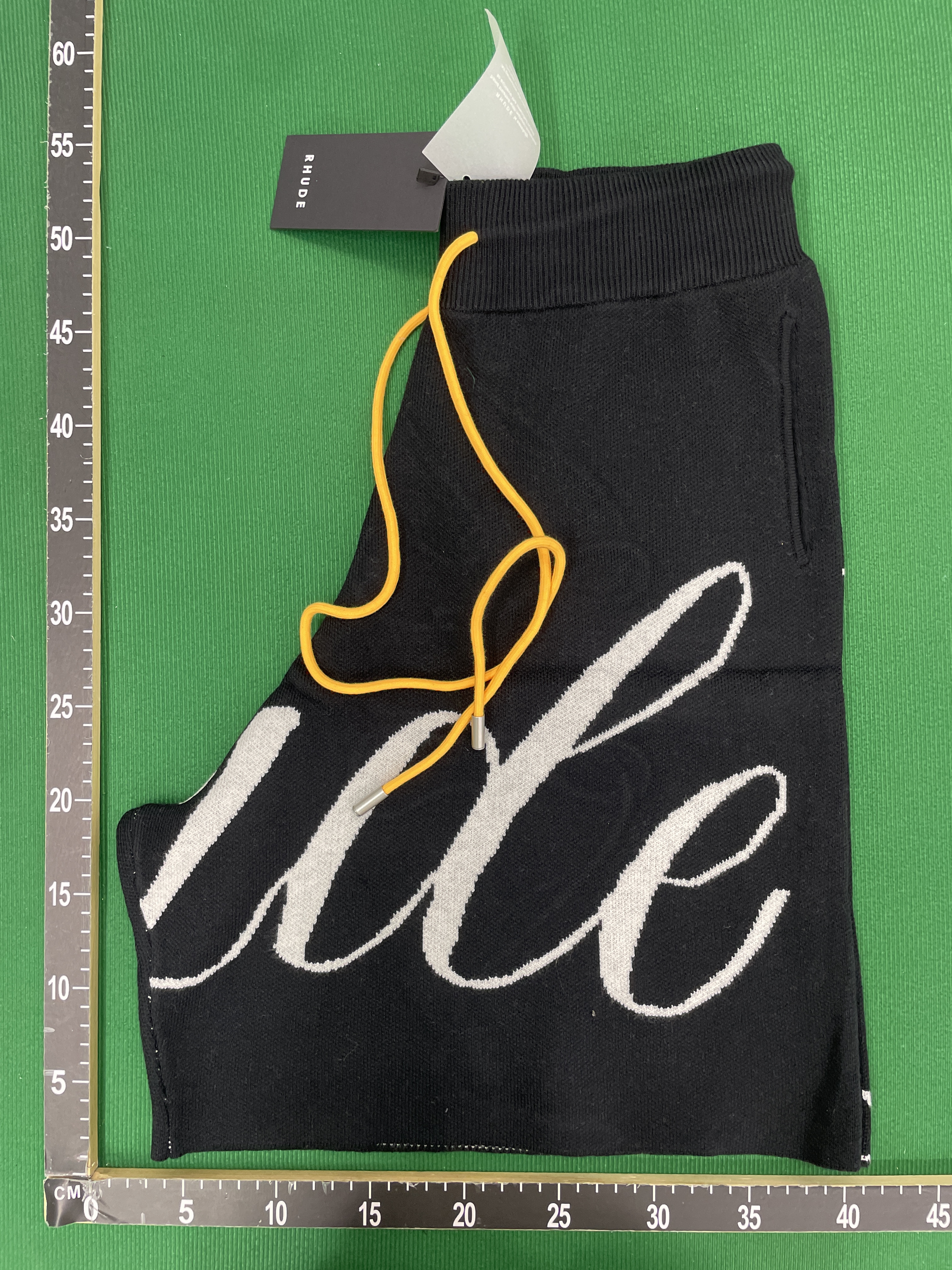 Shorts QC photo 1 of 5