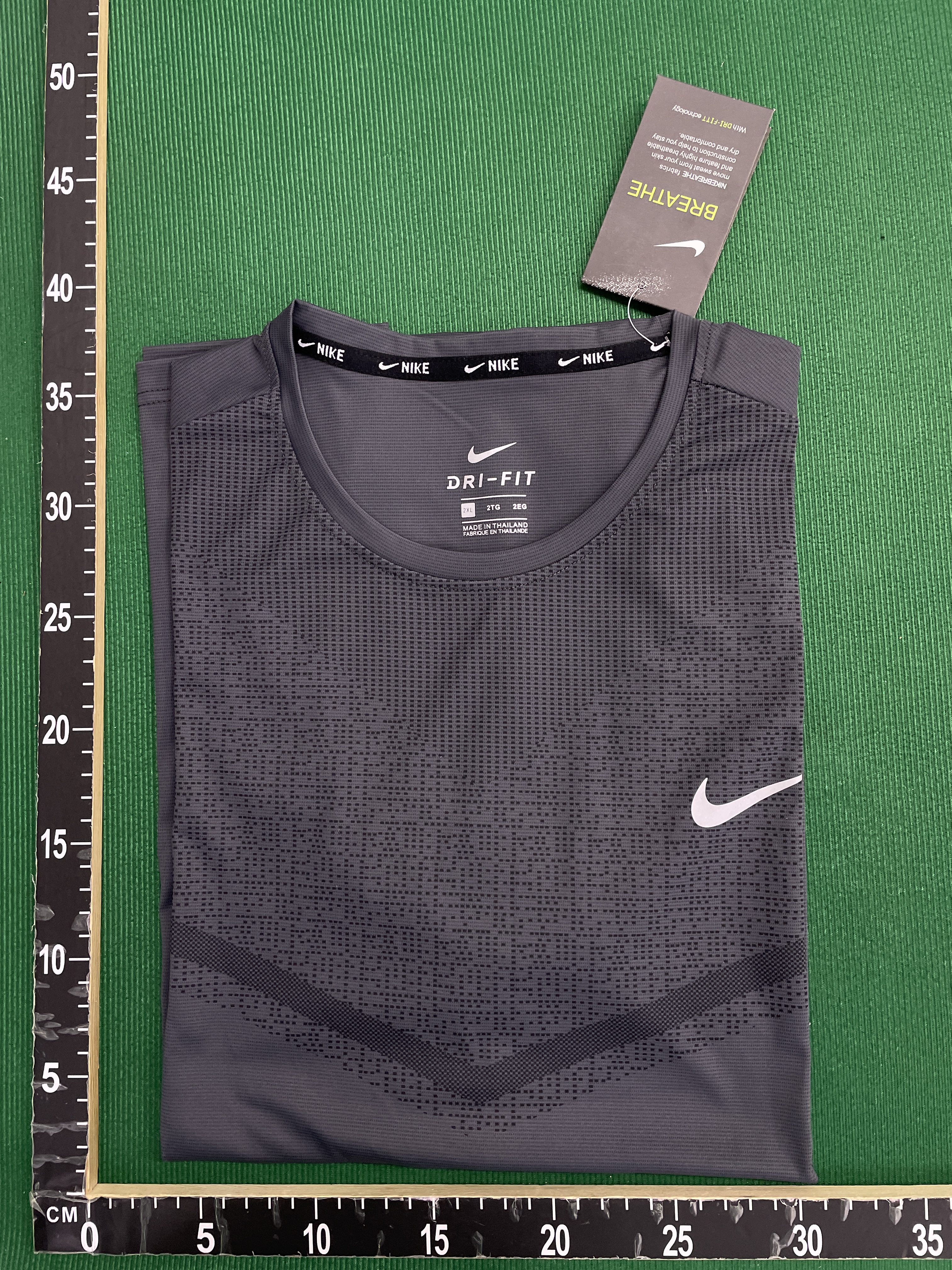 T-shirt QC photo 1 of 35