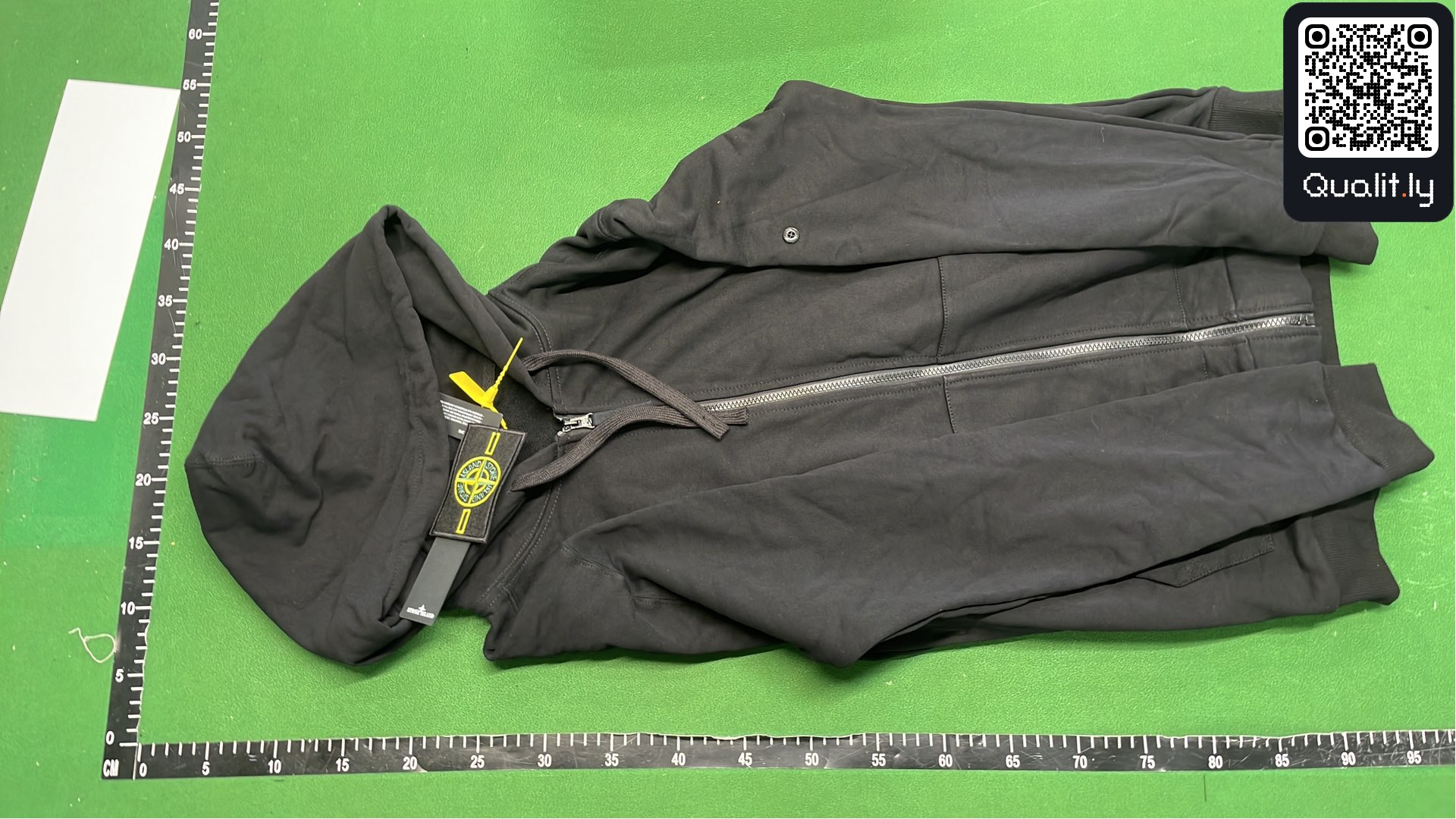 Hoodie — QC-foto 2 van 20