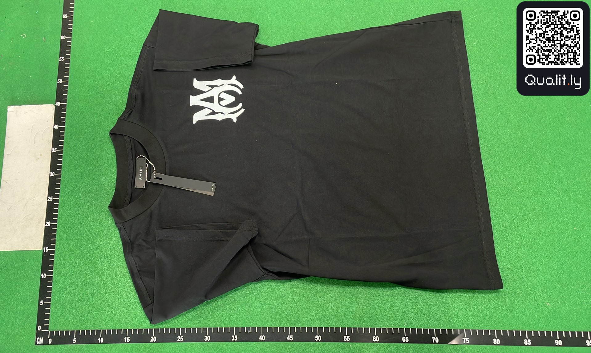 T-shirt — foto QC 2 di 204