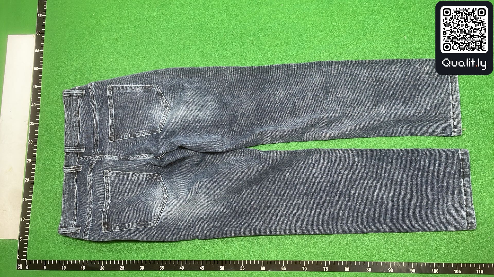 Jeans QC photo 3 of 8
