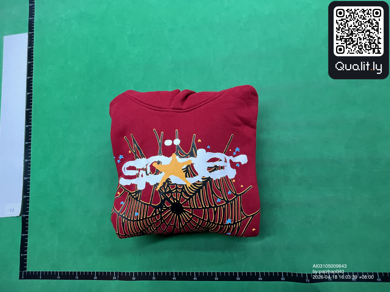 Hoodie — QC-foto 1 av 4