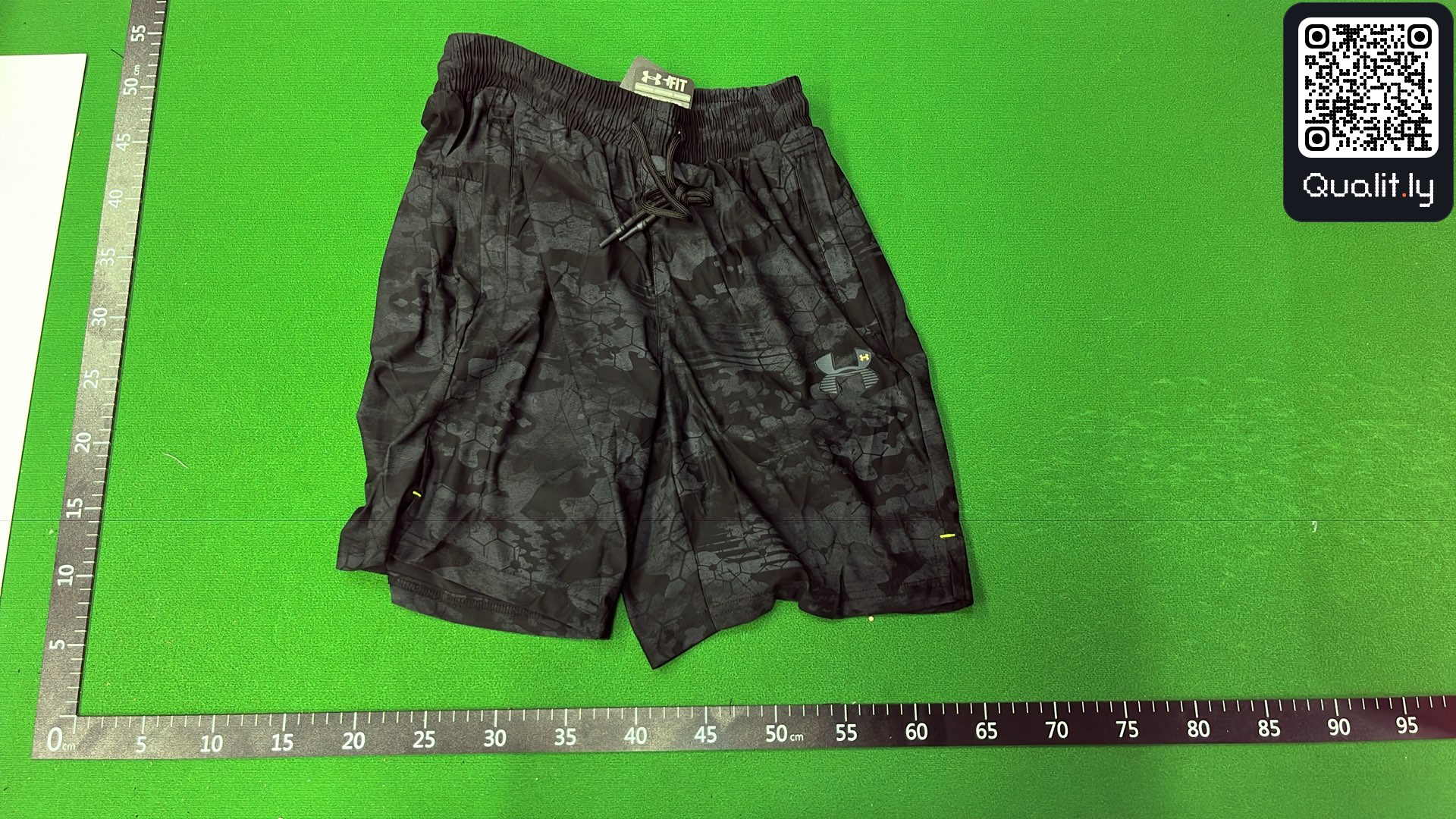 Pantalón corto — foto QC 2 de 12