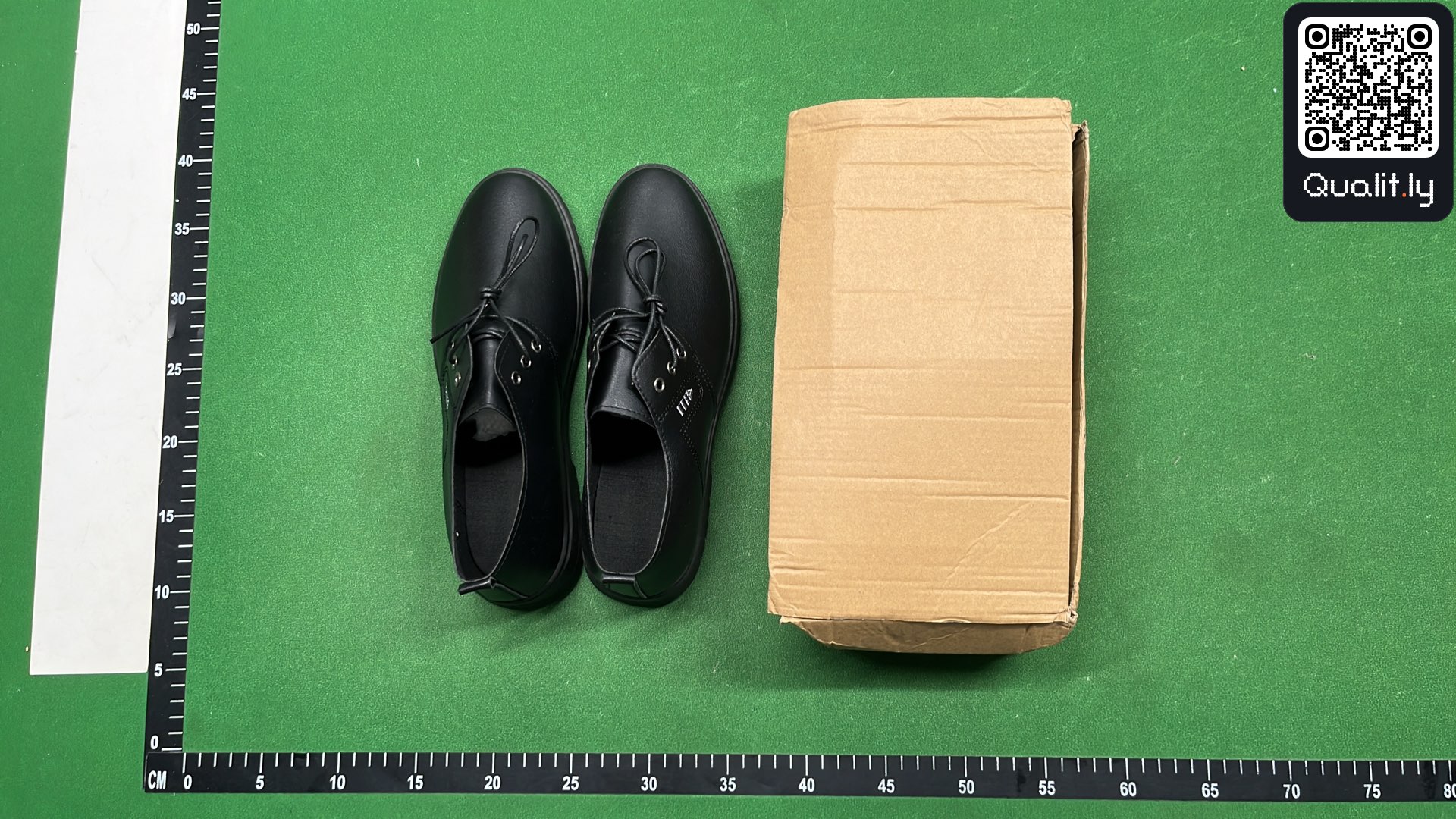 Pantofi sport — fotografie QC 1 din 6