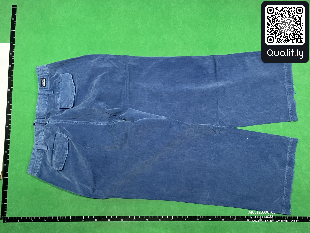 Jeans — QC-foto 2 van 10