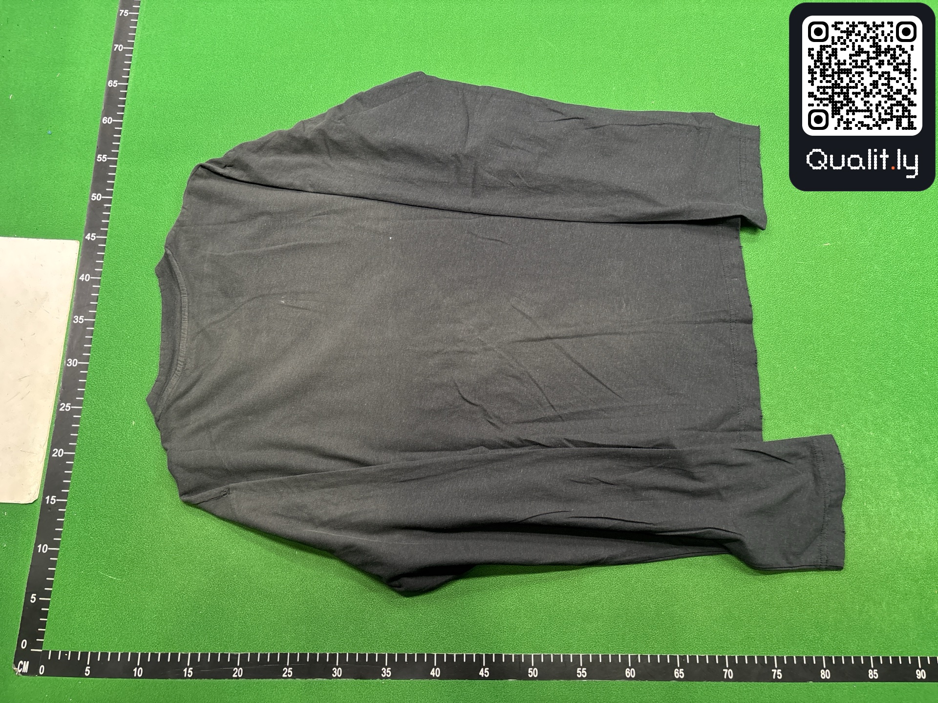 Foto QC 3 de 225