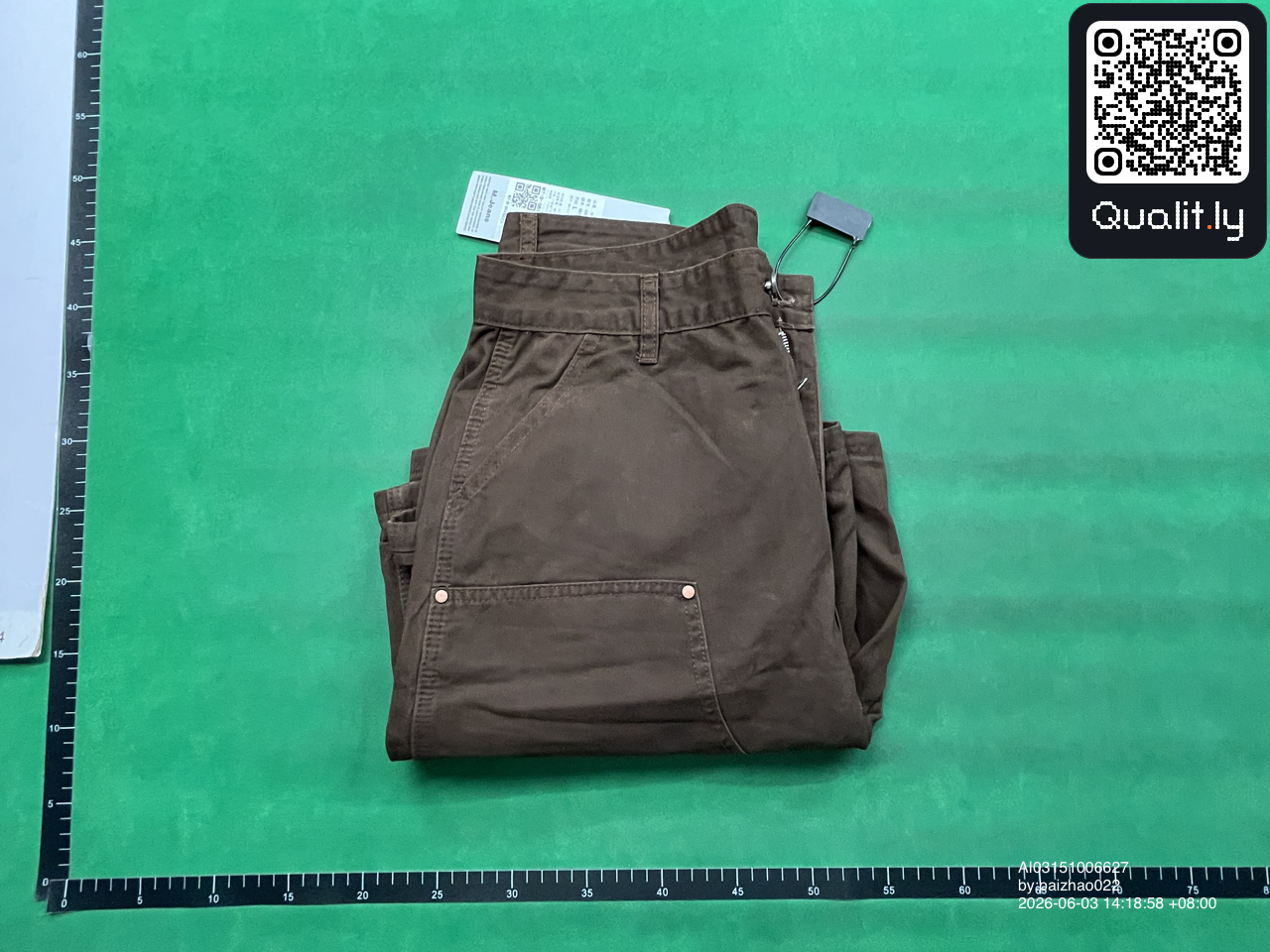 Pantalón corto — foto QC 1 de 4