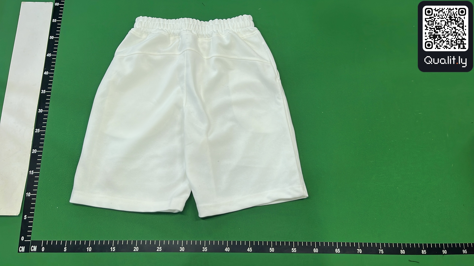 Shorts QC photo 3 of 4