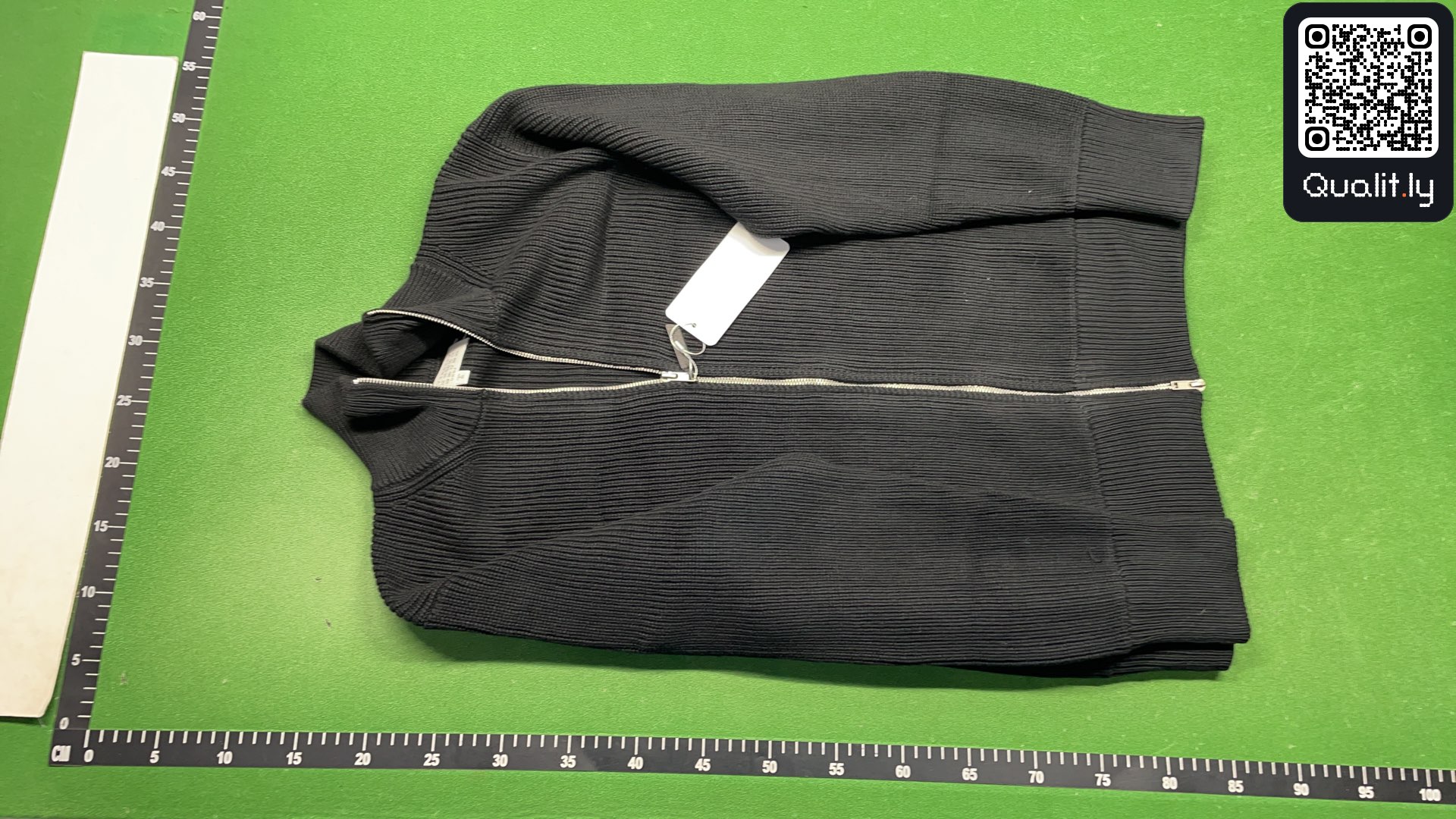 Pull — photo QC 2 sur 12