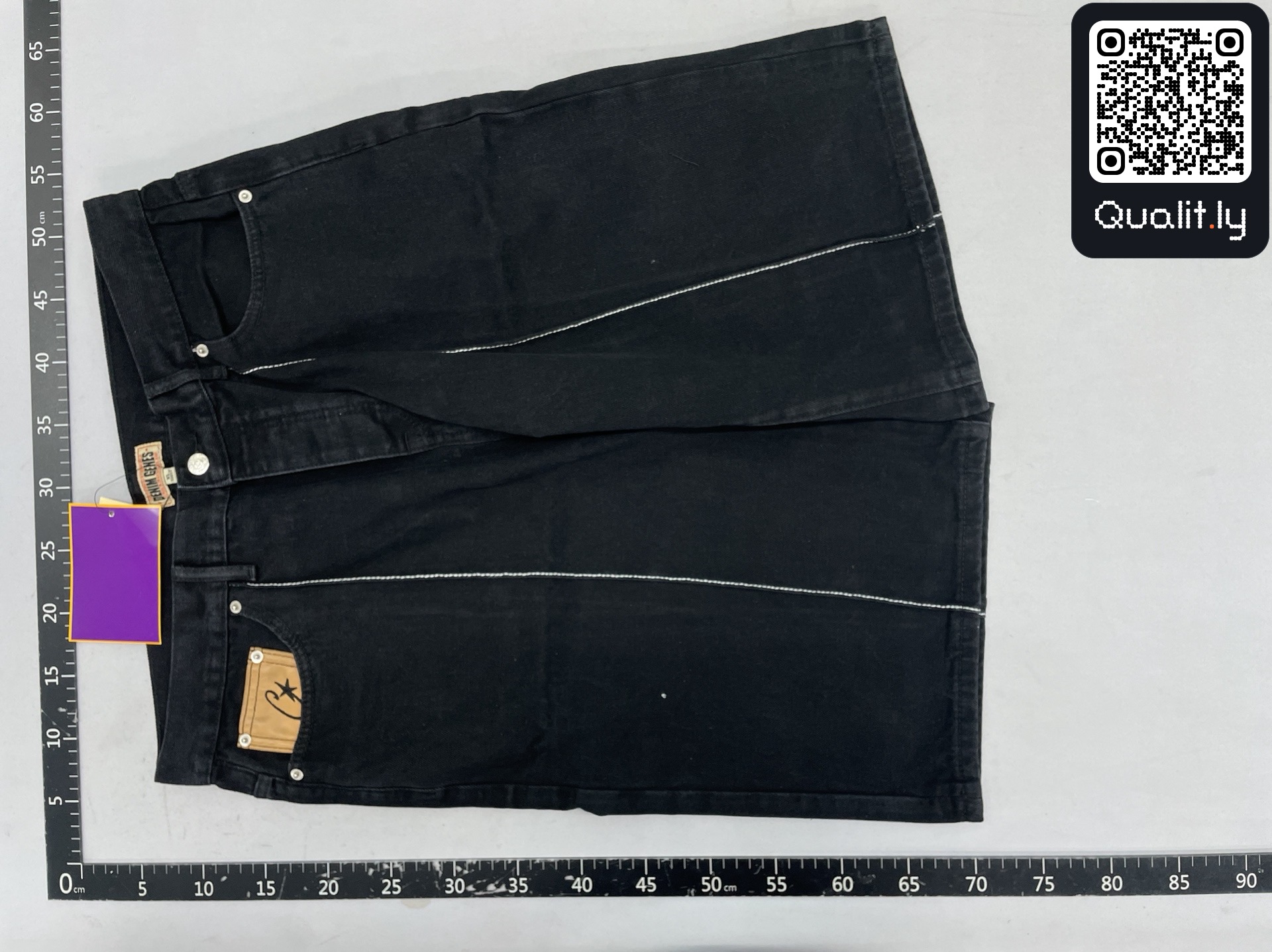 Jeans QC photo 3 of 103