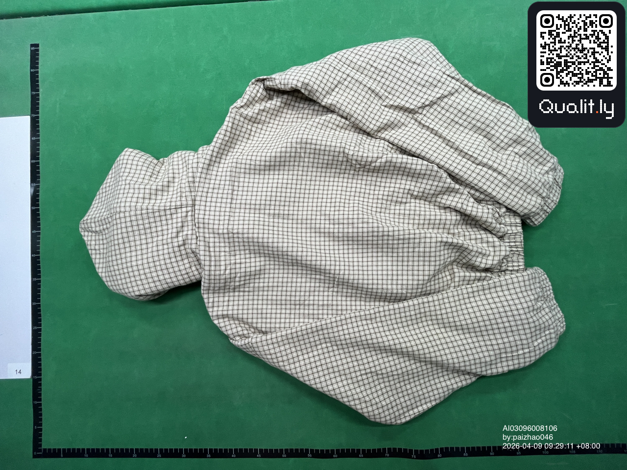 夹克 QC 照片 2 / 10