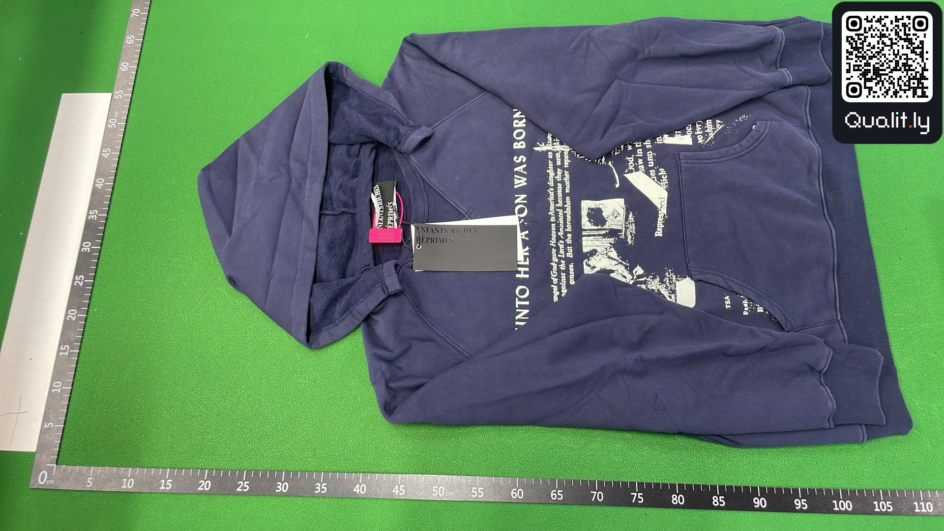 Hoodie — QC-Foto 2 von 12