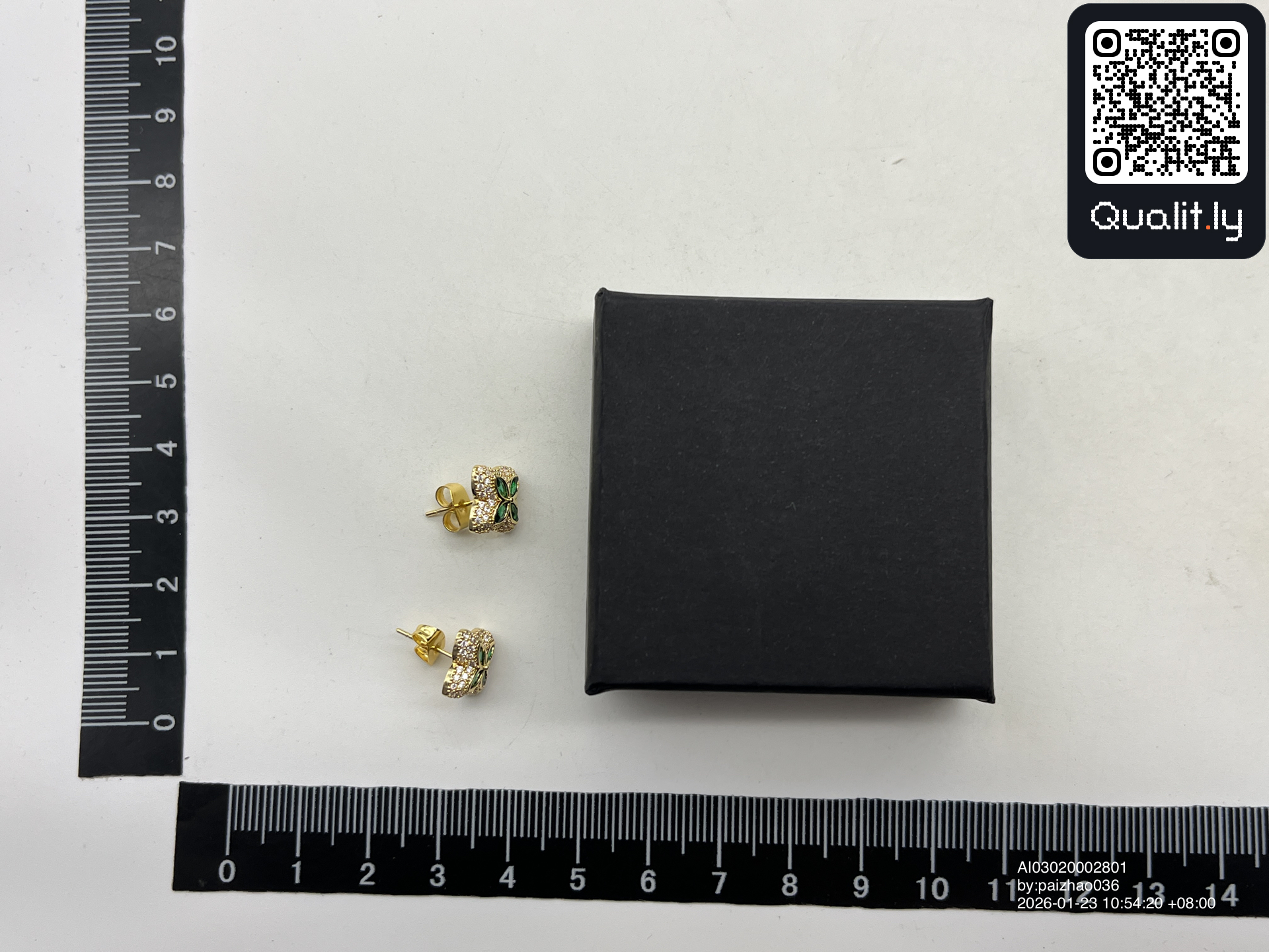 Schmuck — QC-Foto 1 von 12