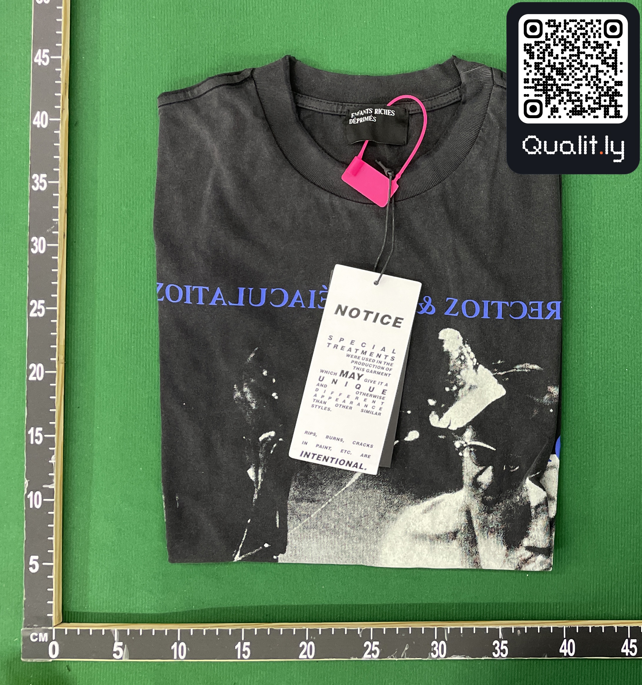 T-Shirt — QC-Foto 2 von 25