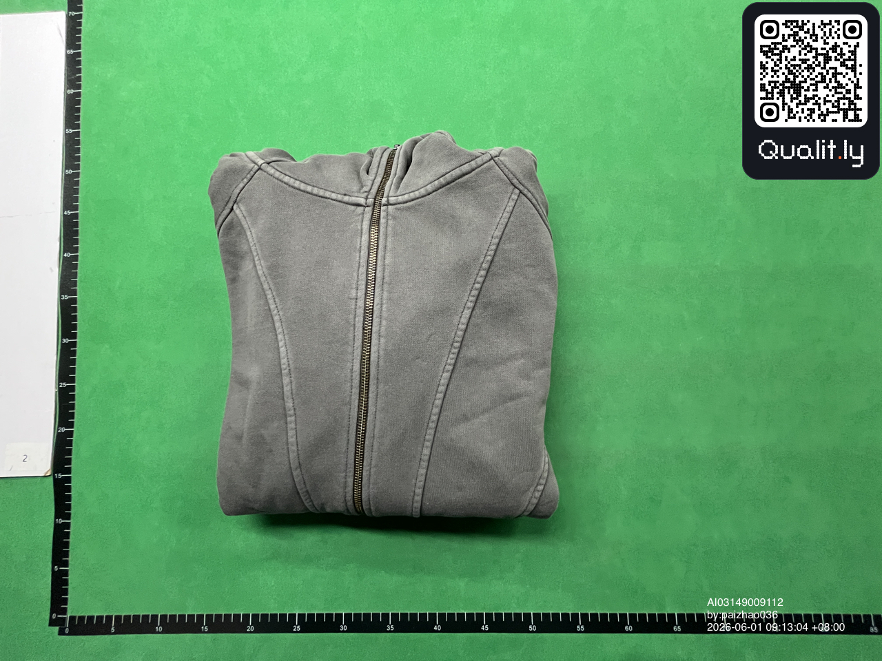 Hoodie QC photo 1 of 4