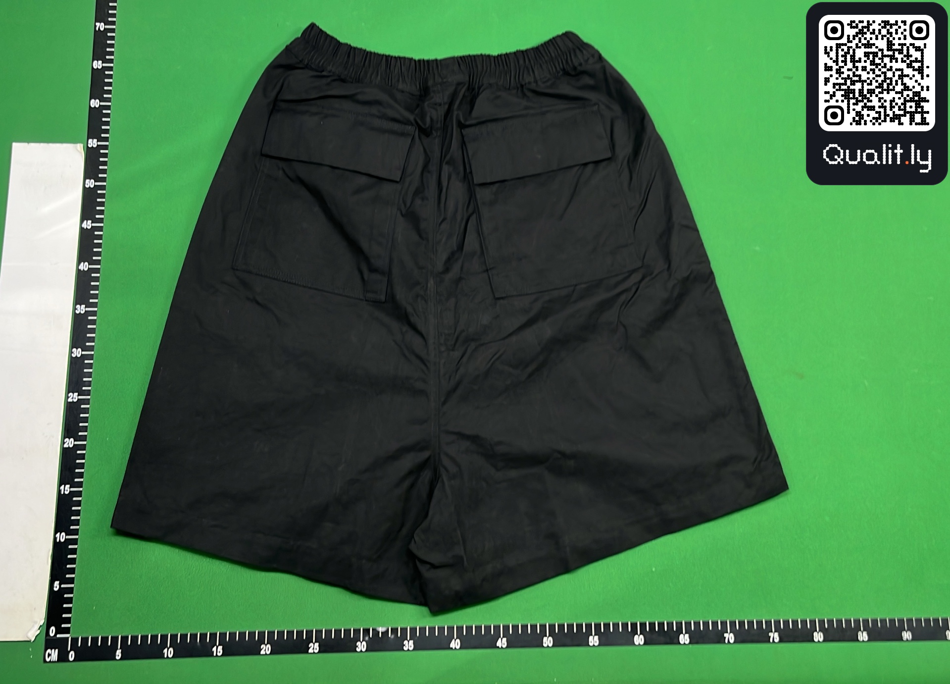 Korte broek — QC-foto 3 van 4