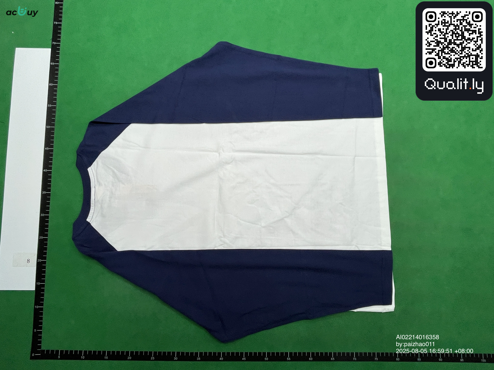 Tricou — fotografie QC 2 din 3