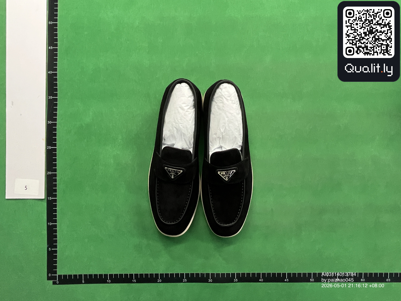 Sneakersy — zdjęcie QC 1 z 22