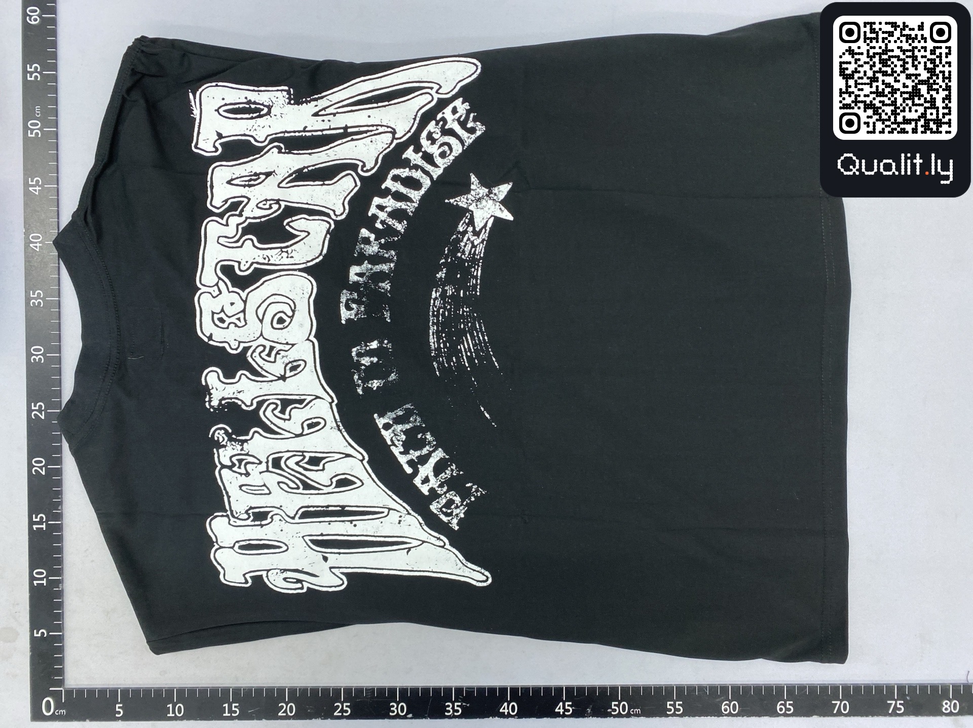 T-shirt — foto QC 2 di 186