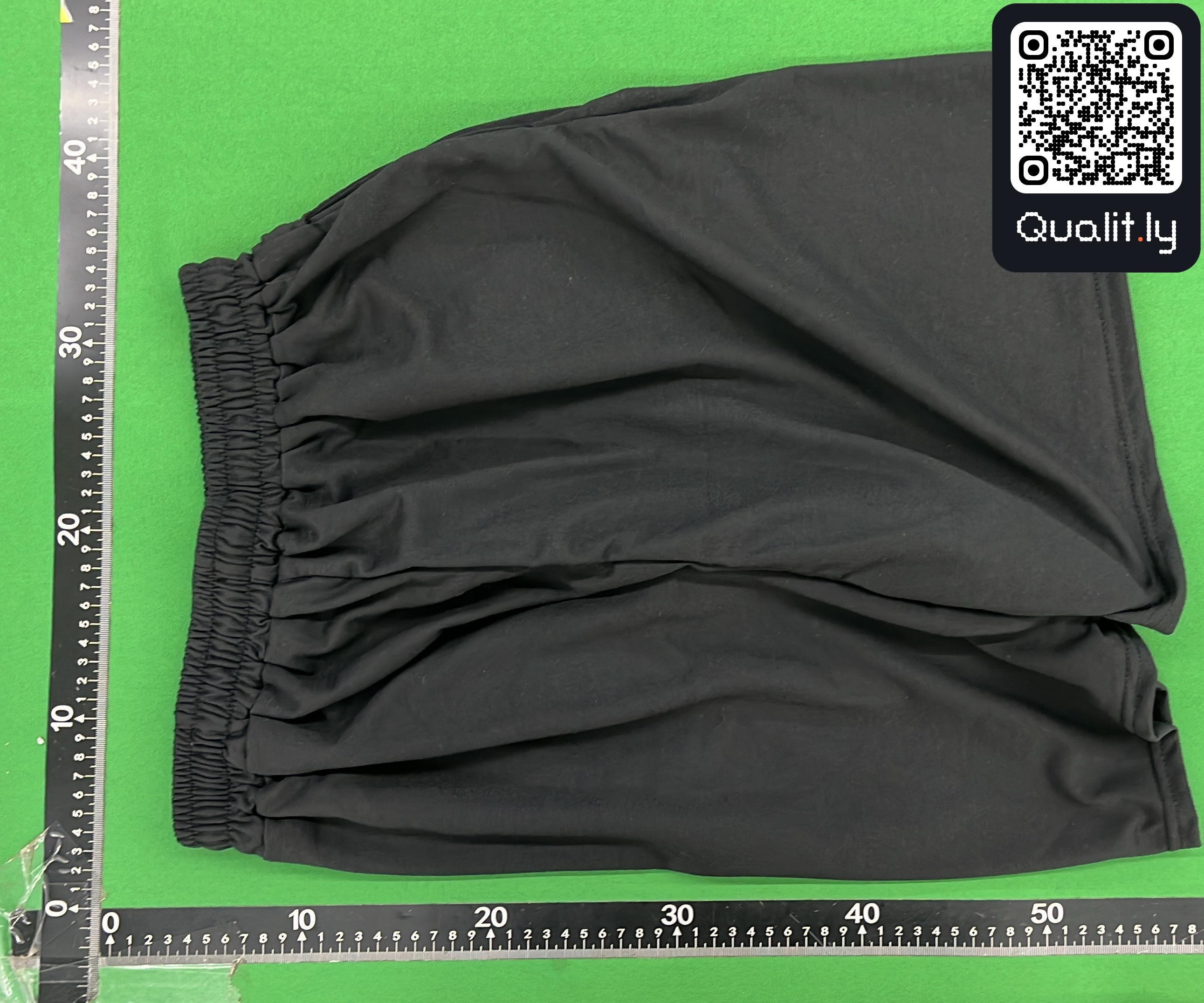 短裤 QC 照片 3 / 19
