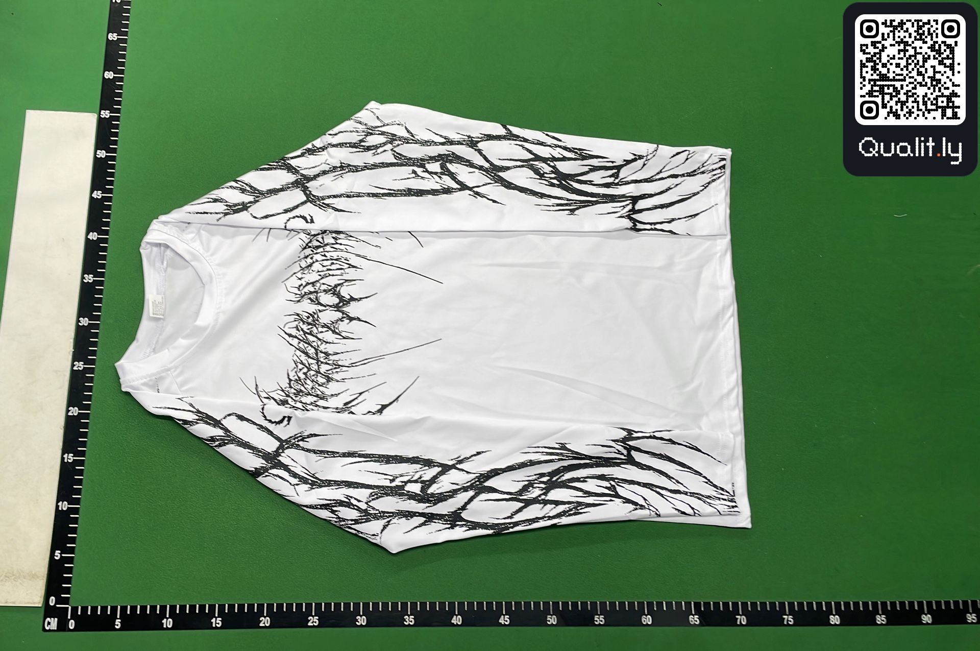 T-shirt — photo QC 2 sur 4