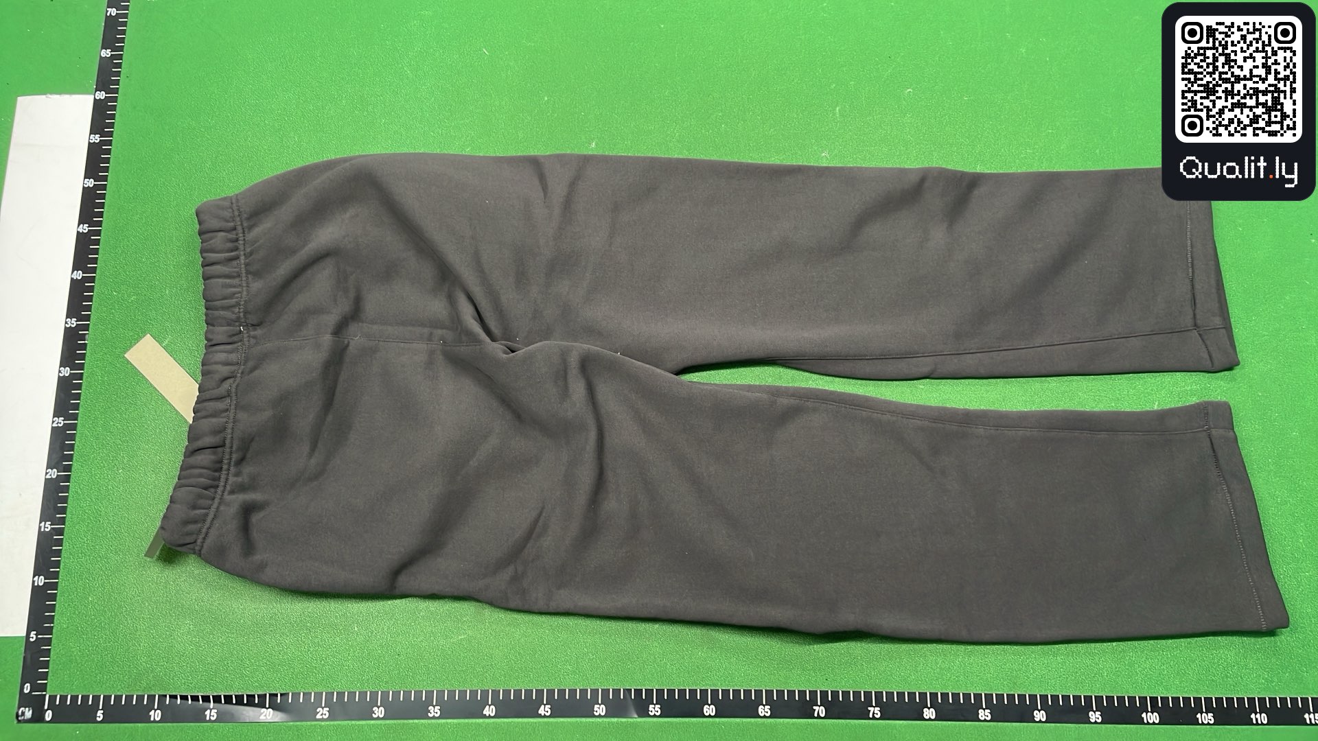 长裤 QC 照片 3 / 16