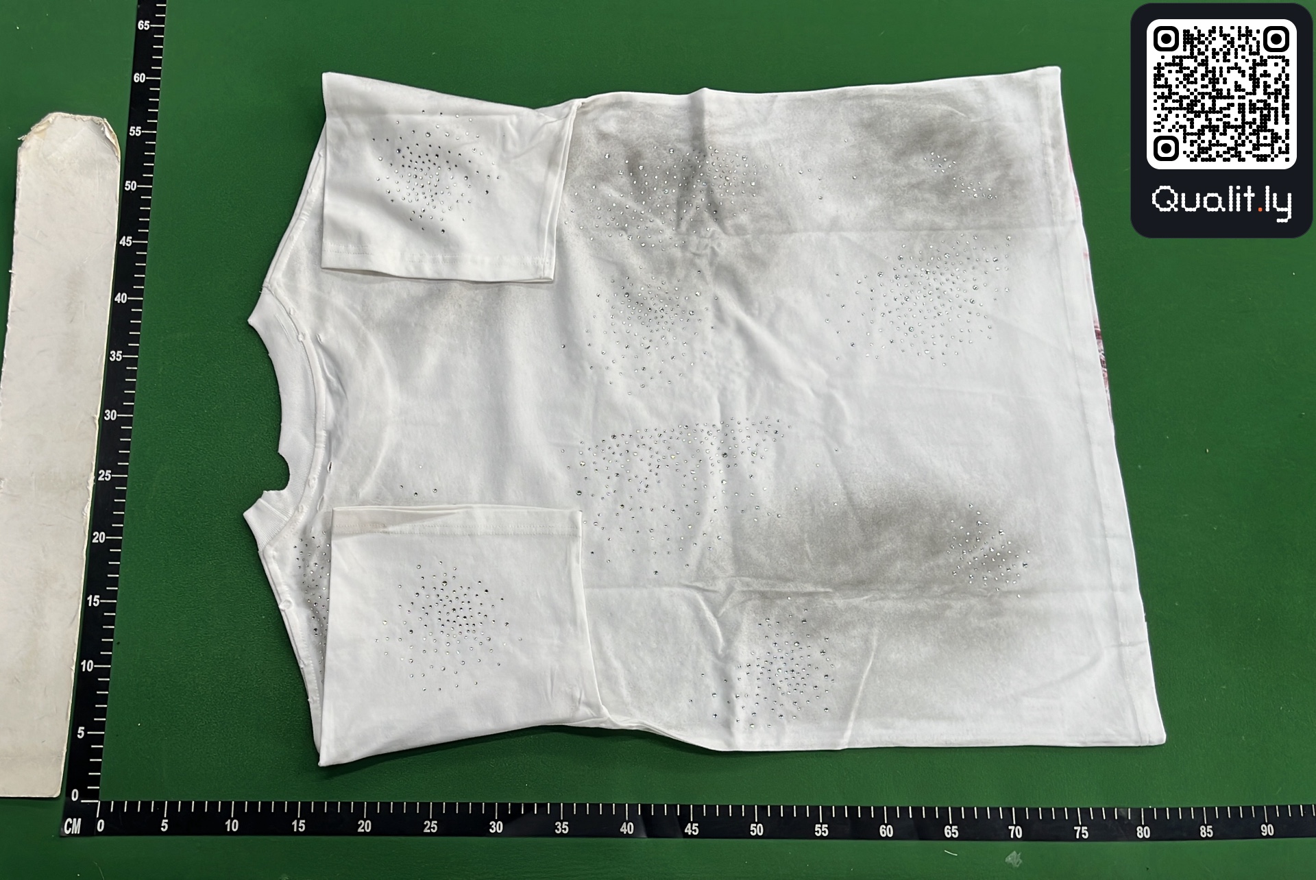 T-shirt — foto QC 3 de 4