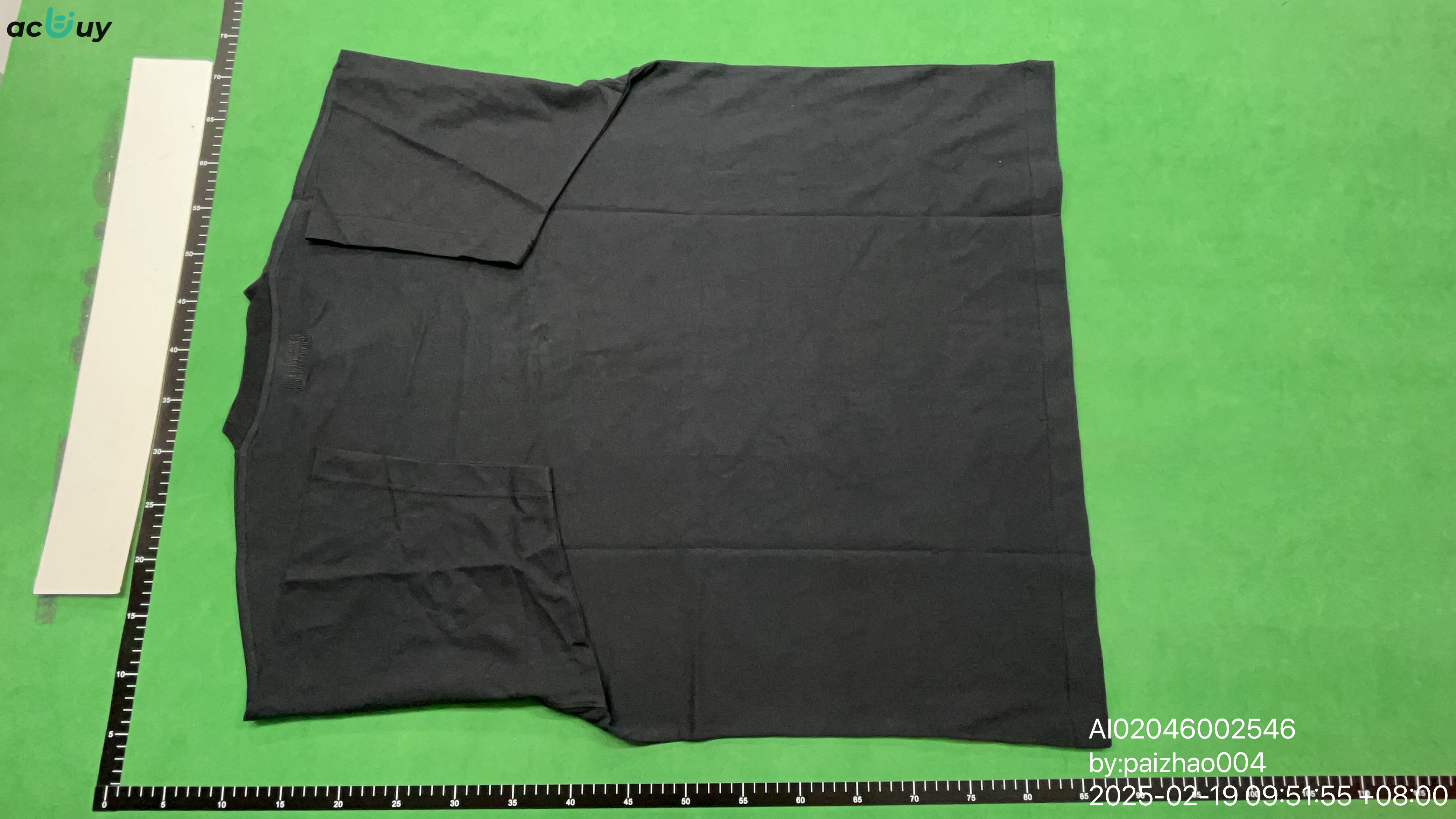 T-shirt — QC-foto 2 van 4