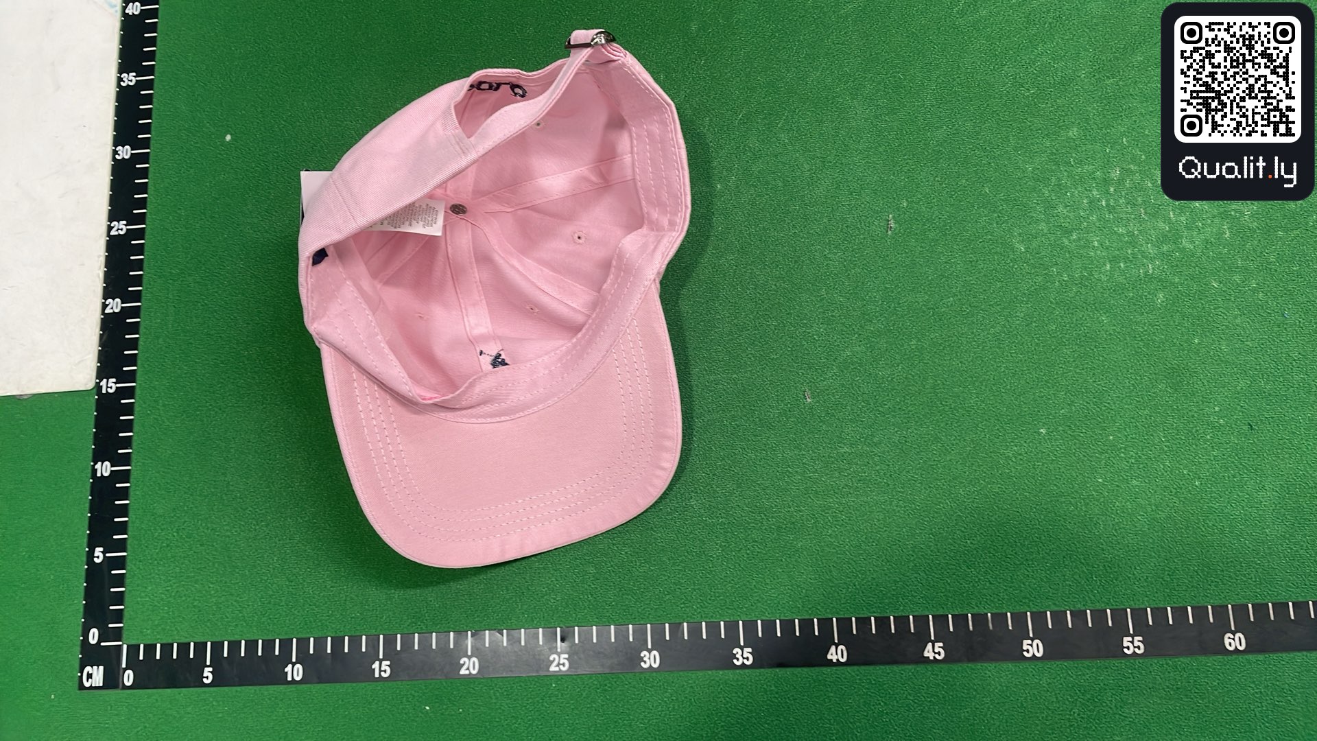Pet — QC-foto 3 van 22