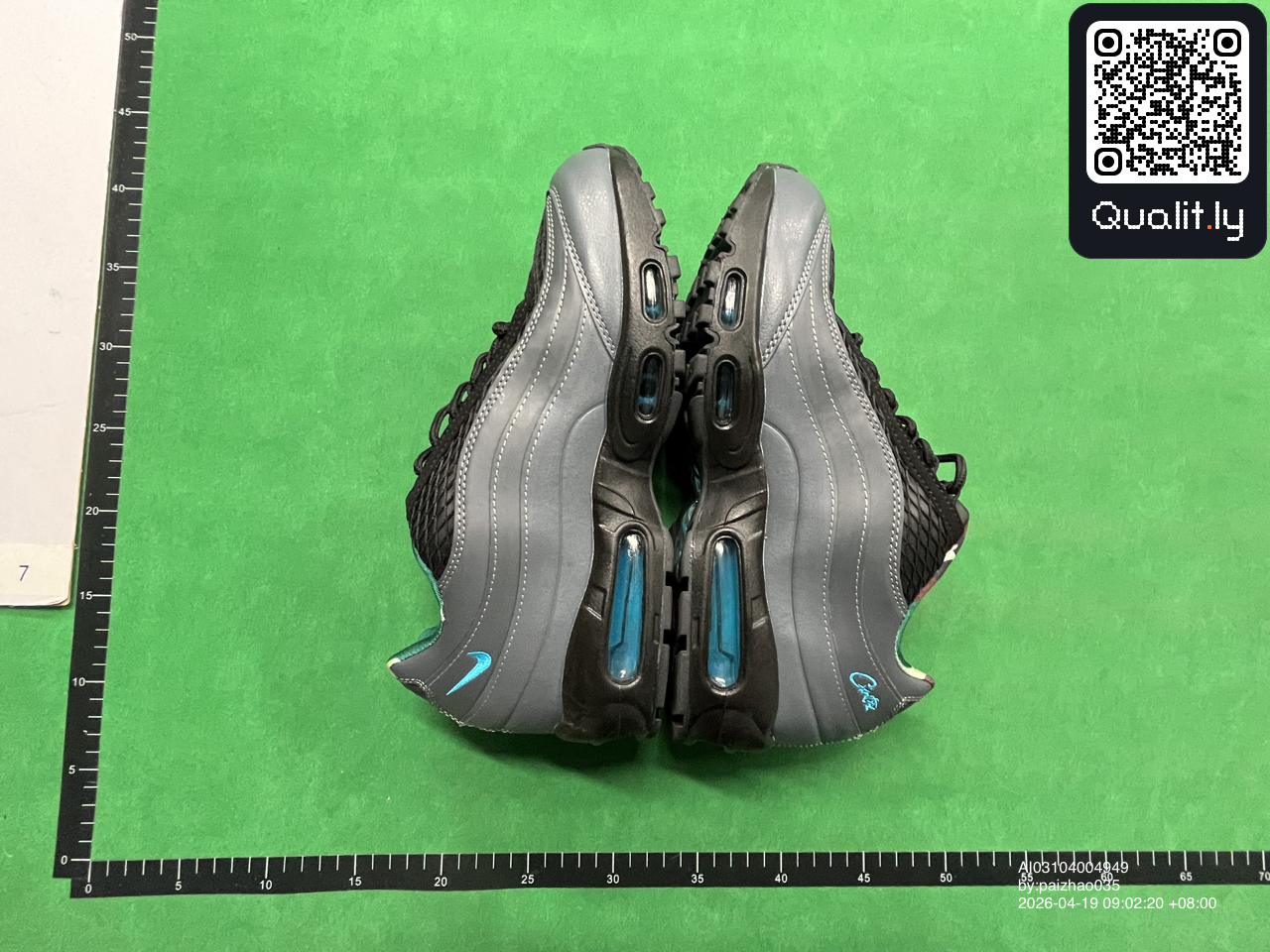 Sneakers — QC-foto 3 av 6