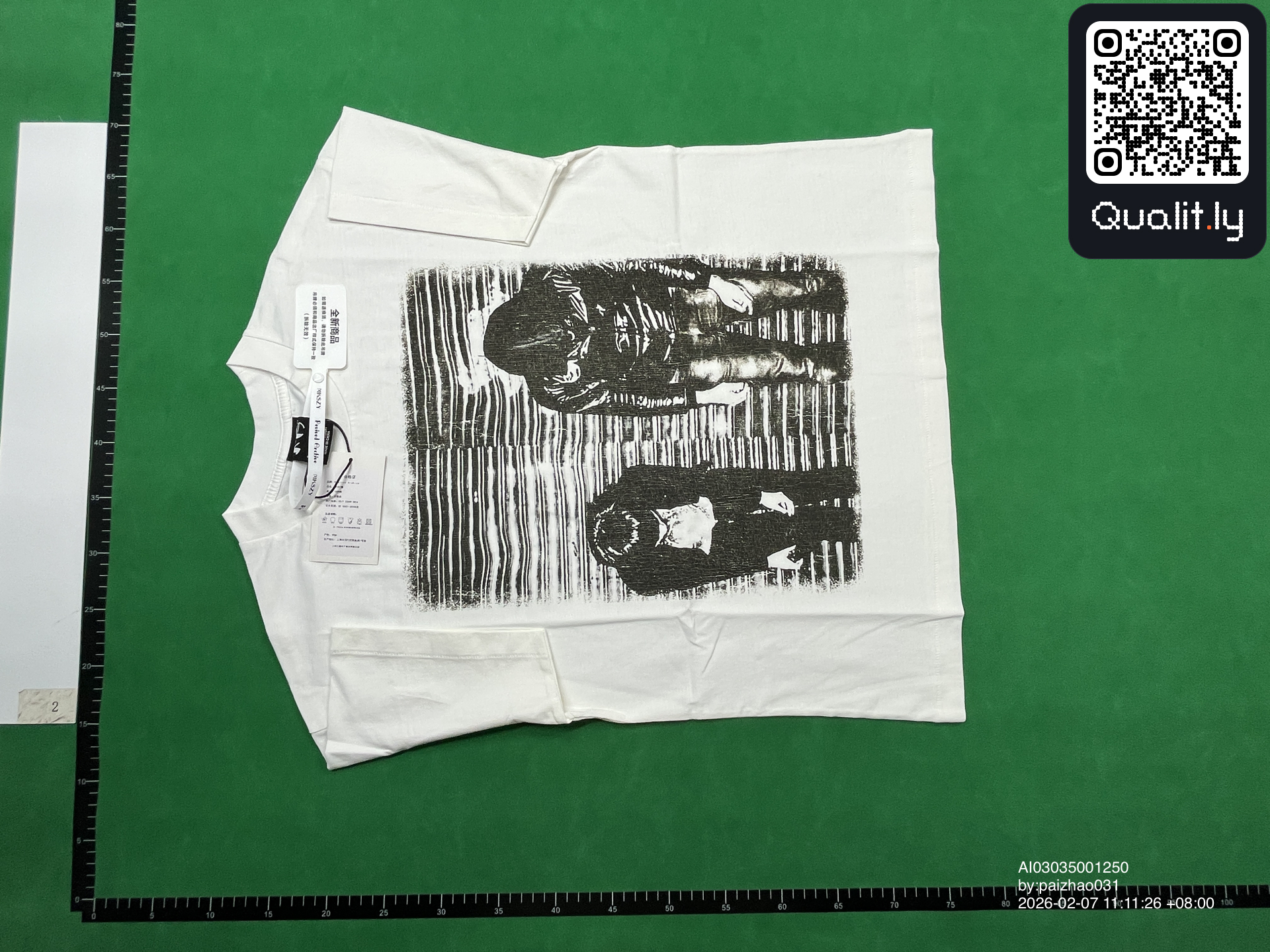 Camiseta — foto QC 3 de 8