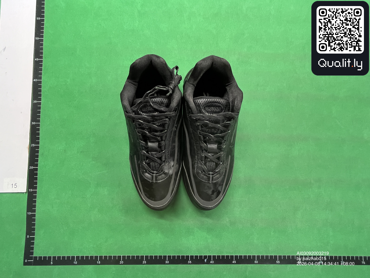 Sneakers — QC-foto 1 av 46