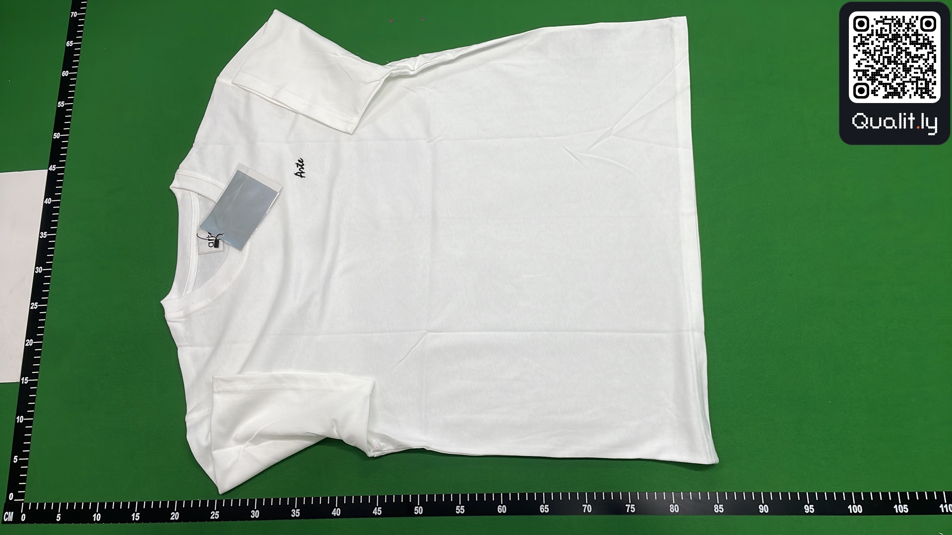 T-shirt QC photo 2 of 38