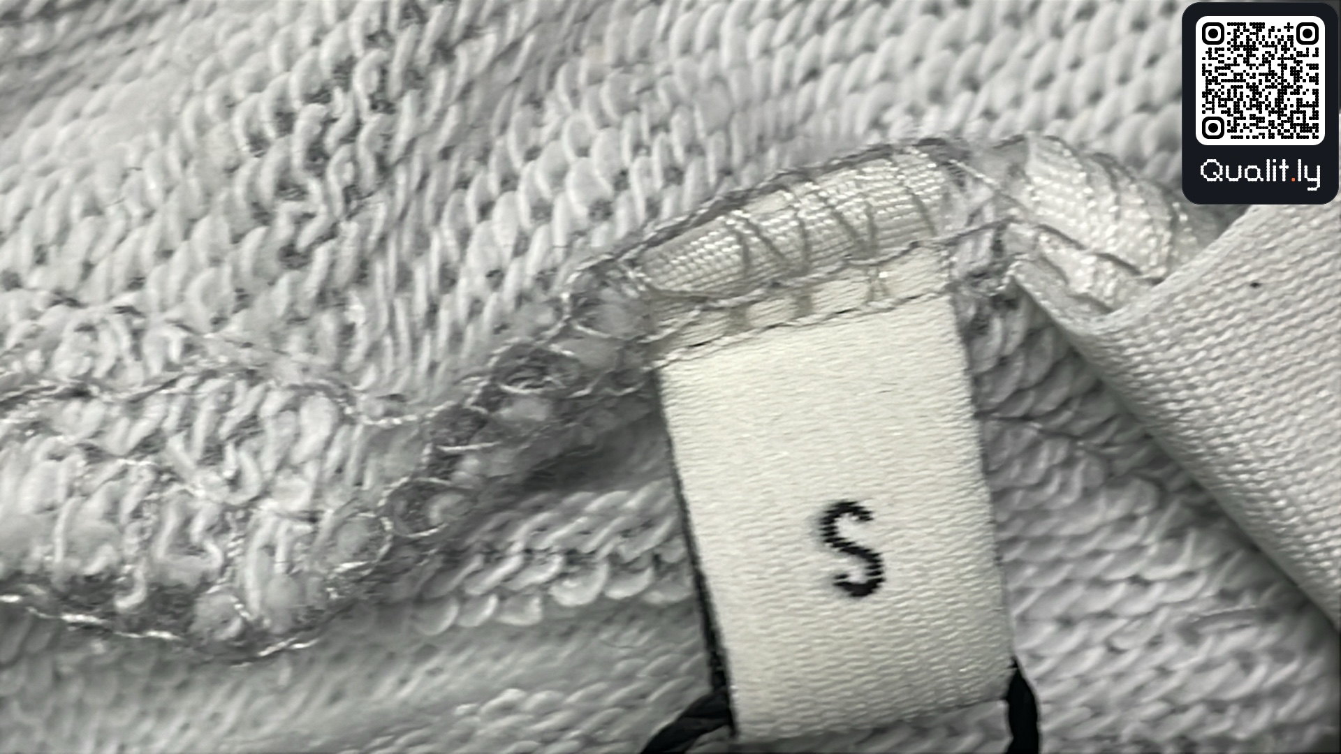 Short — photo QC 1 sur 4