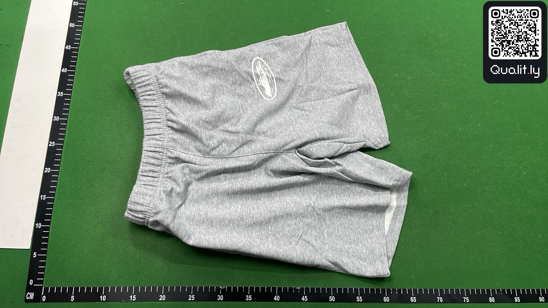 Pantaloni scurți — fotografie QC 2 din 28