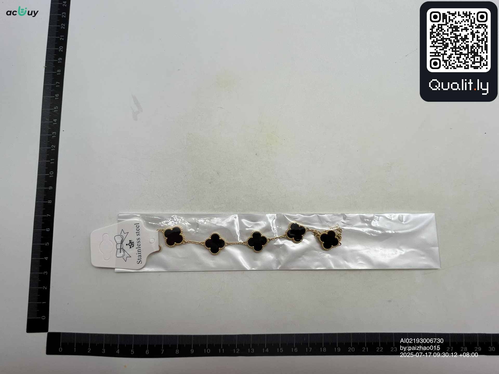 Jewelry QC photo 1 of 3