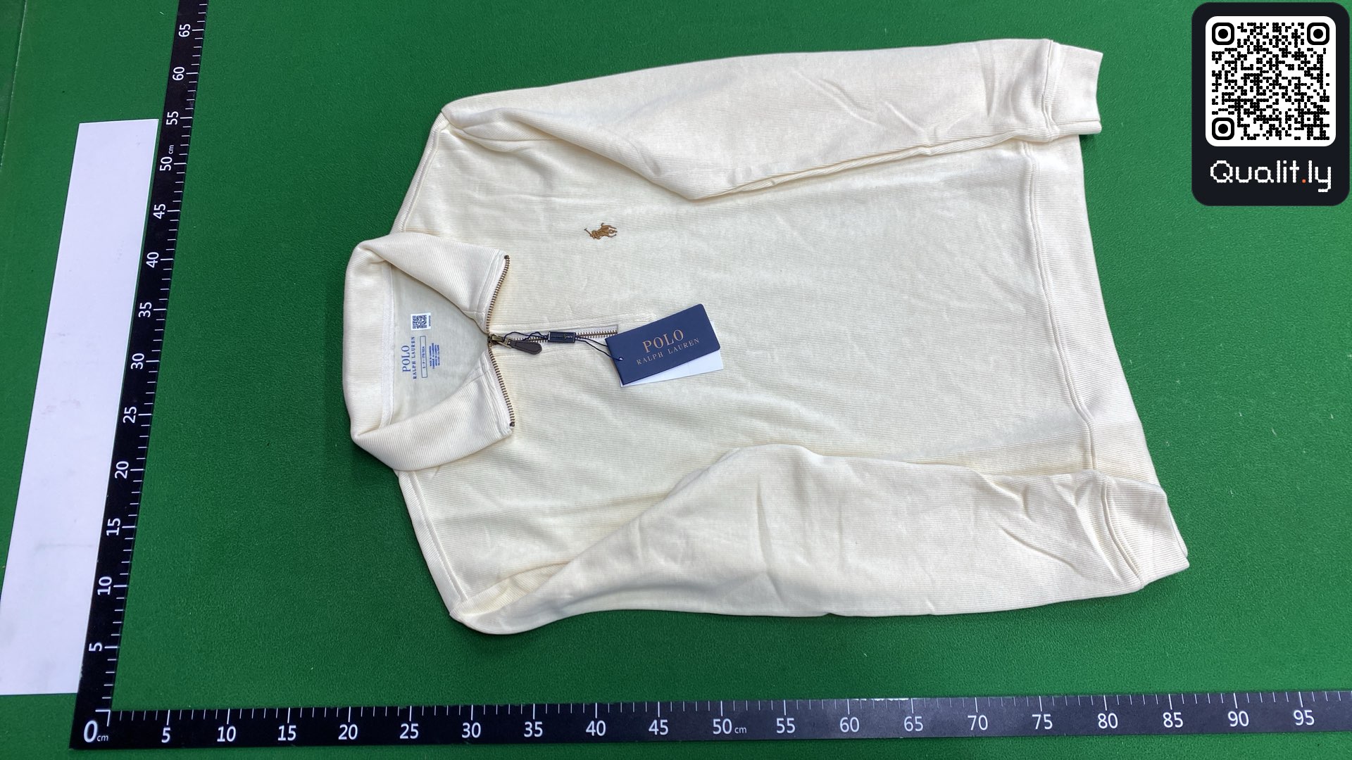 Hoodie — QC-foto 2 av 8