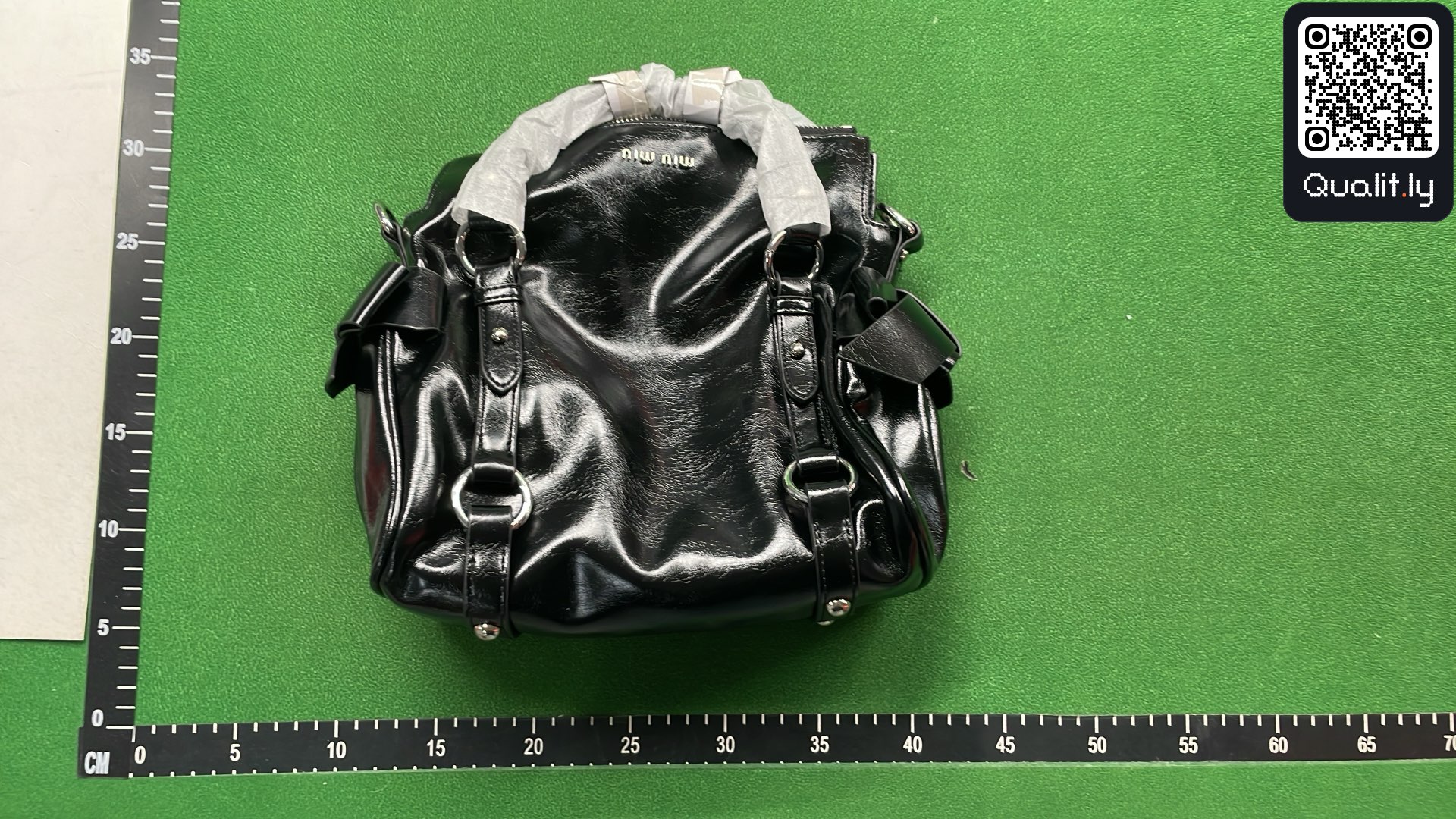 Pants QC photo 1 of 3