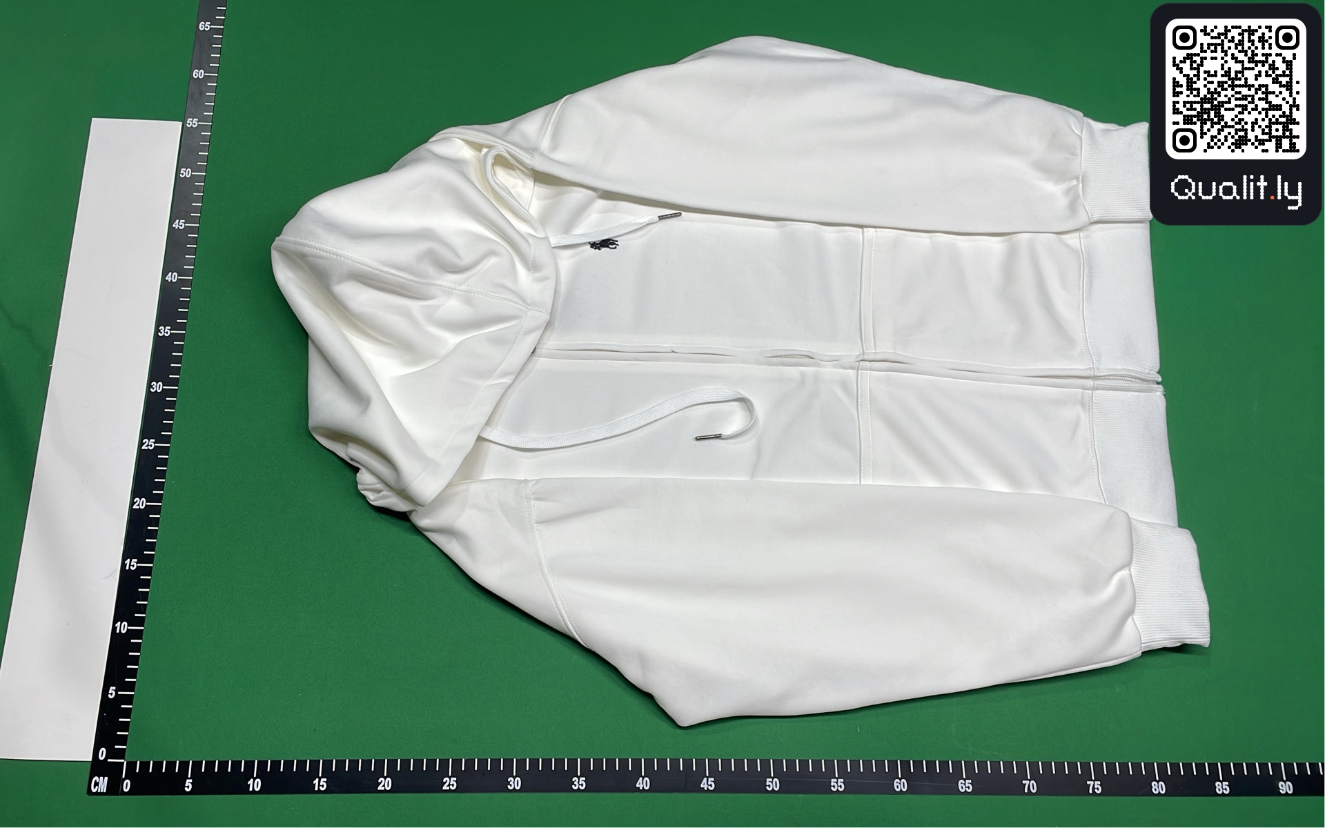 Byxor — QC-foto 2 av 9