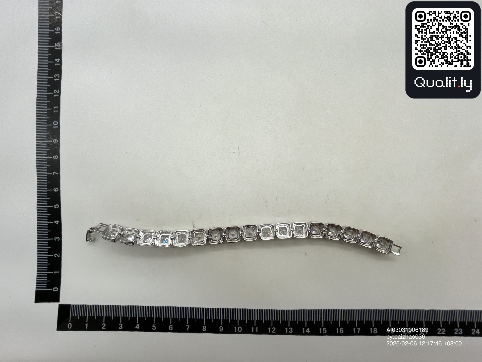 Jewelry QC photo 1 of 30
