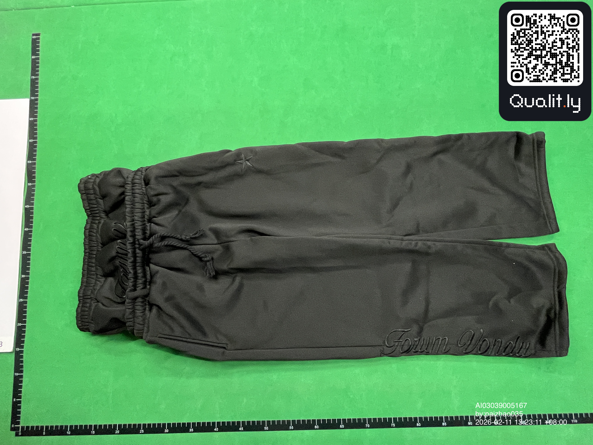 Pantaloni — foto QC 3 di 74