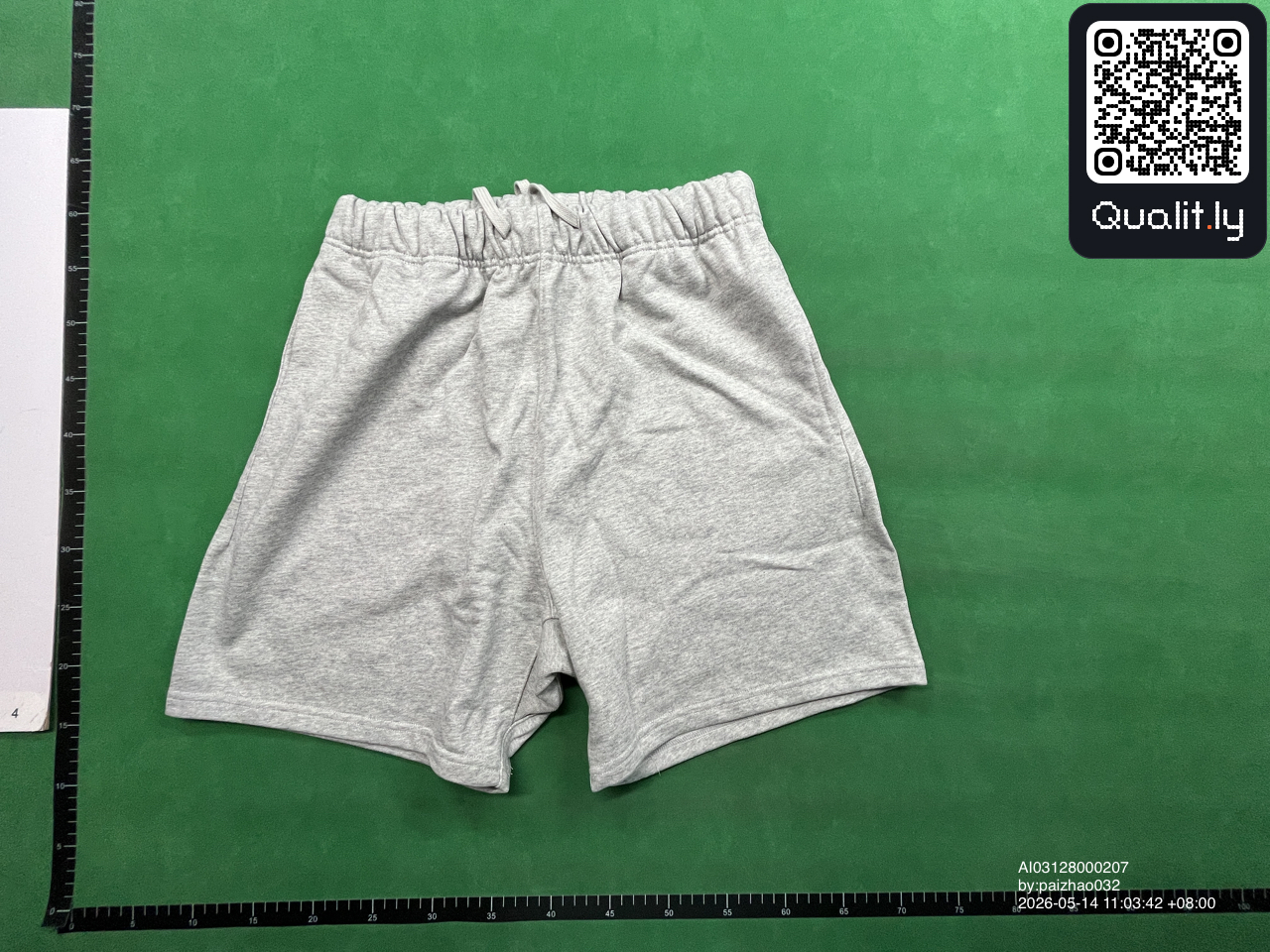 Short — photo QC 3 sur 4