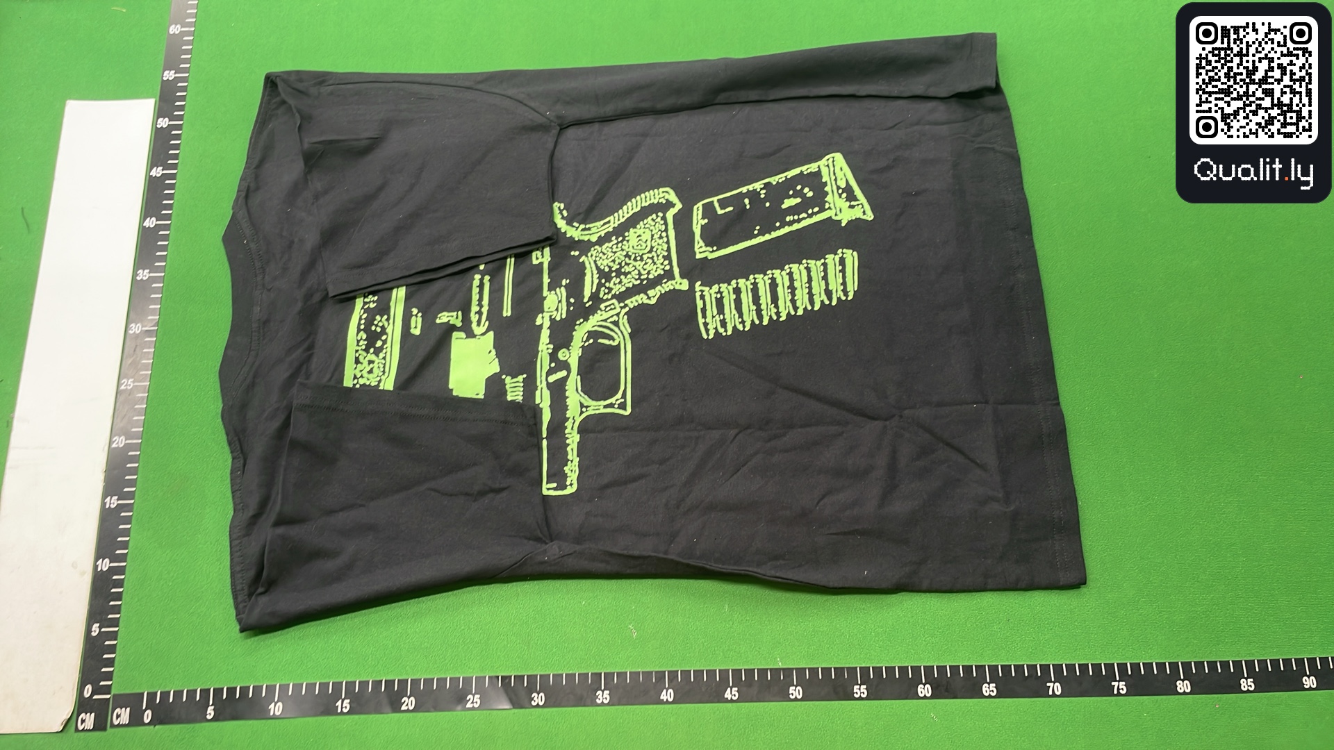 T-Shirt — QC-Foto 3 von 8