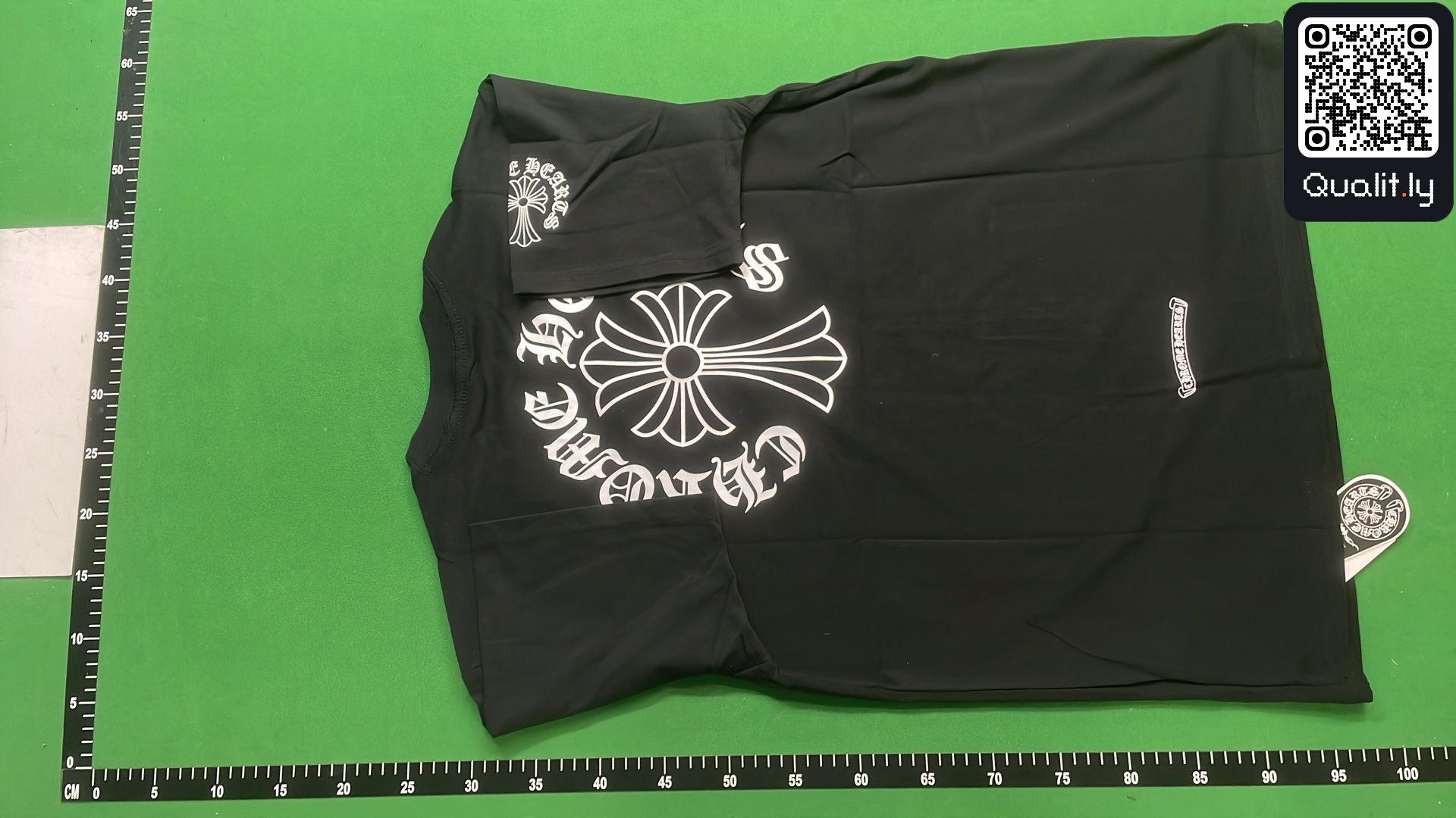 T-shirt QC photo 3 of 68